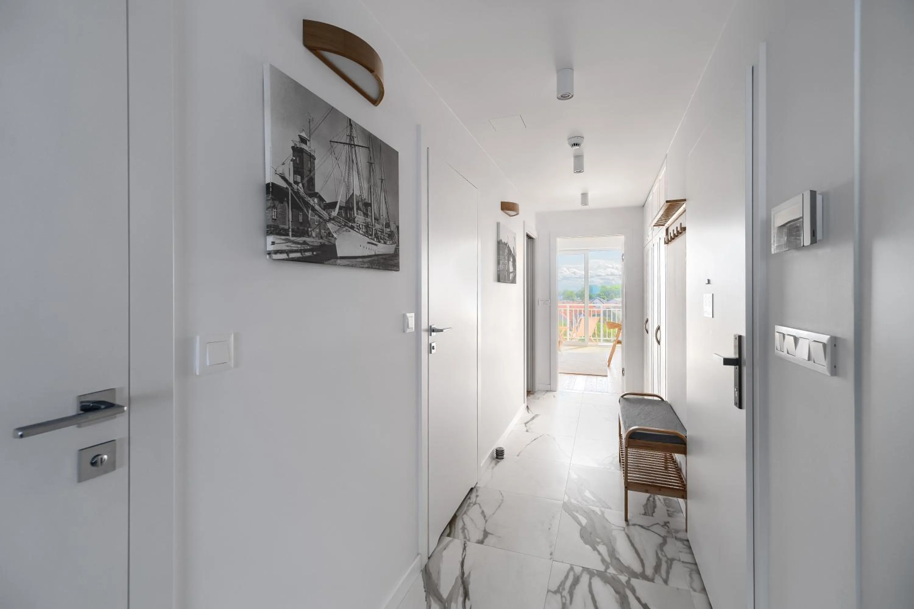 Facade/entrance in Apartamenty Marina z widokiem na morze