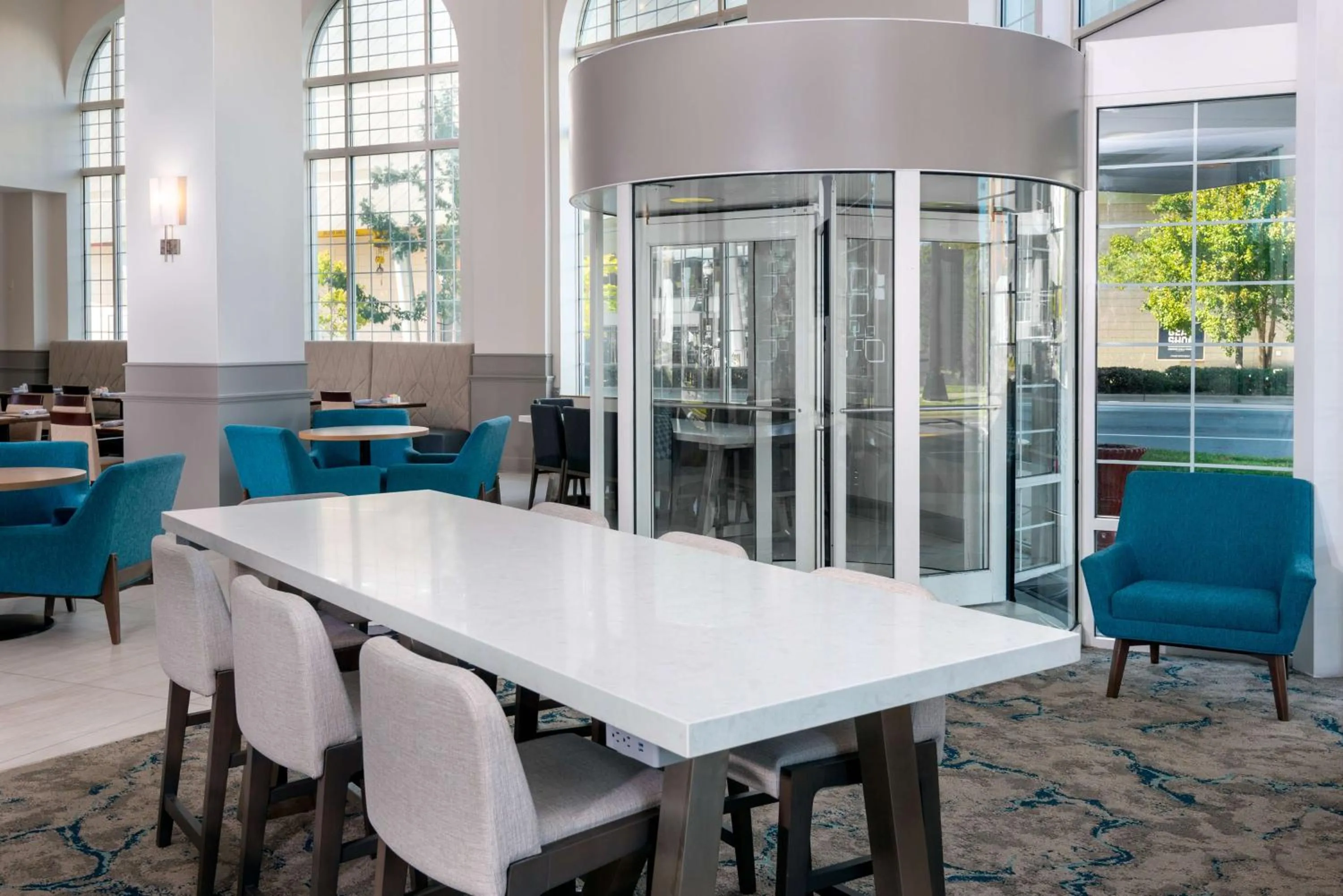 Lobby or reception in Hilton Garden Inn Charlotte Uptown