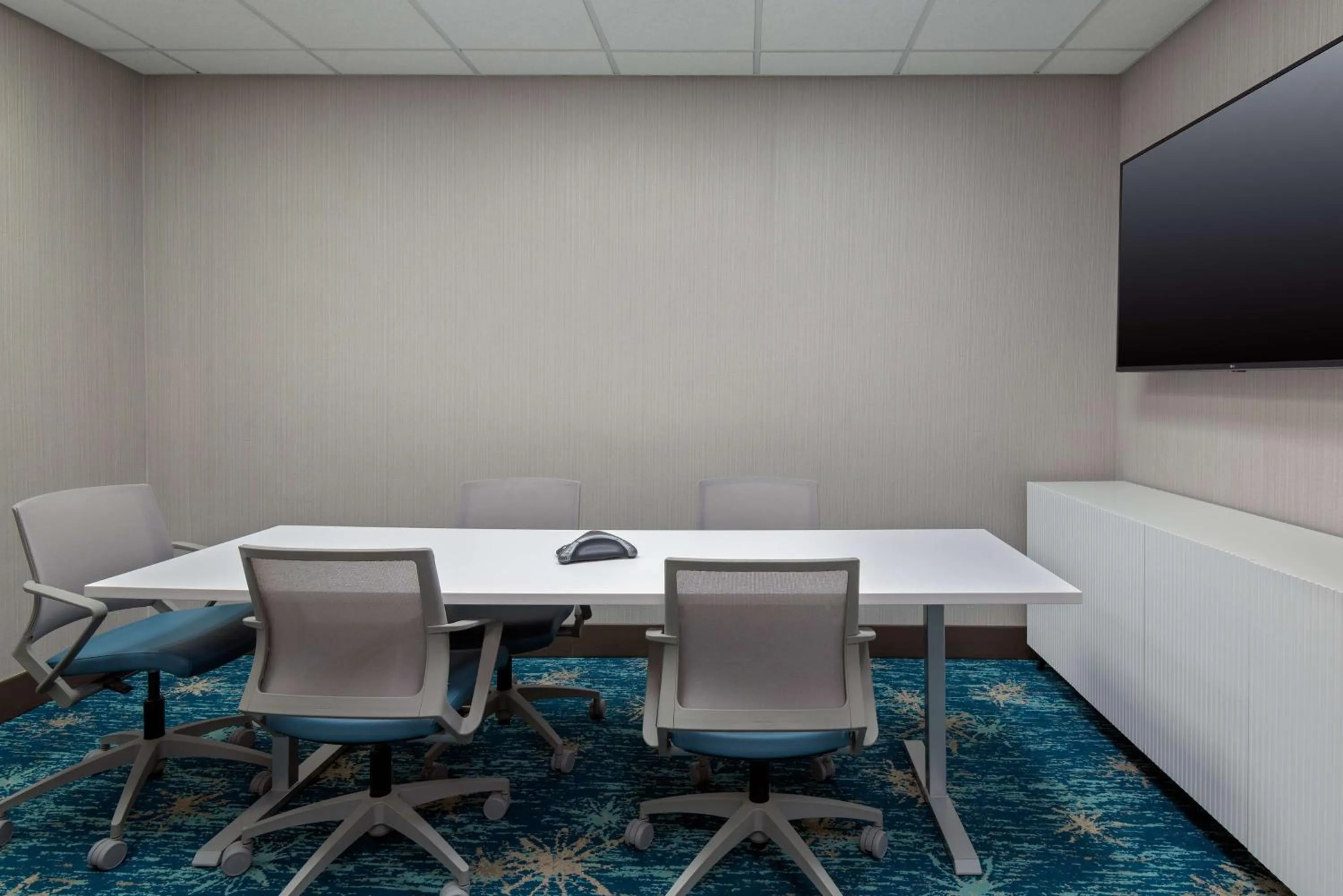 Meeting/conference room in Hilton Garden Inn Charlotte Uptown