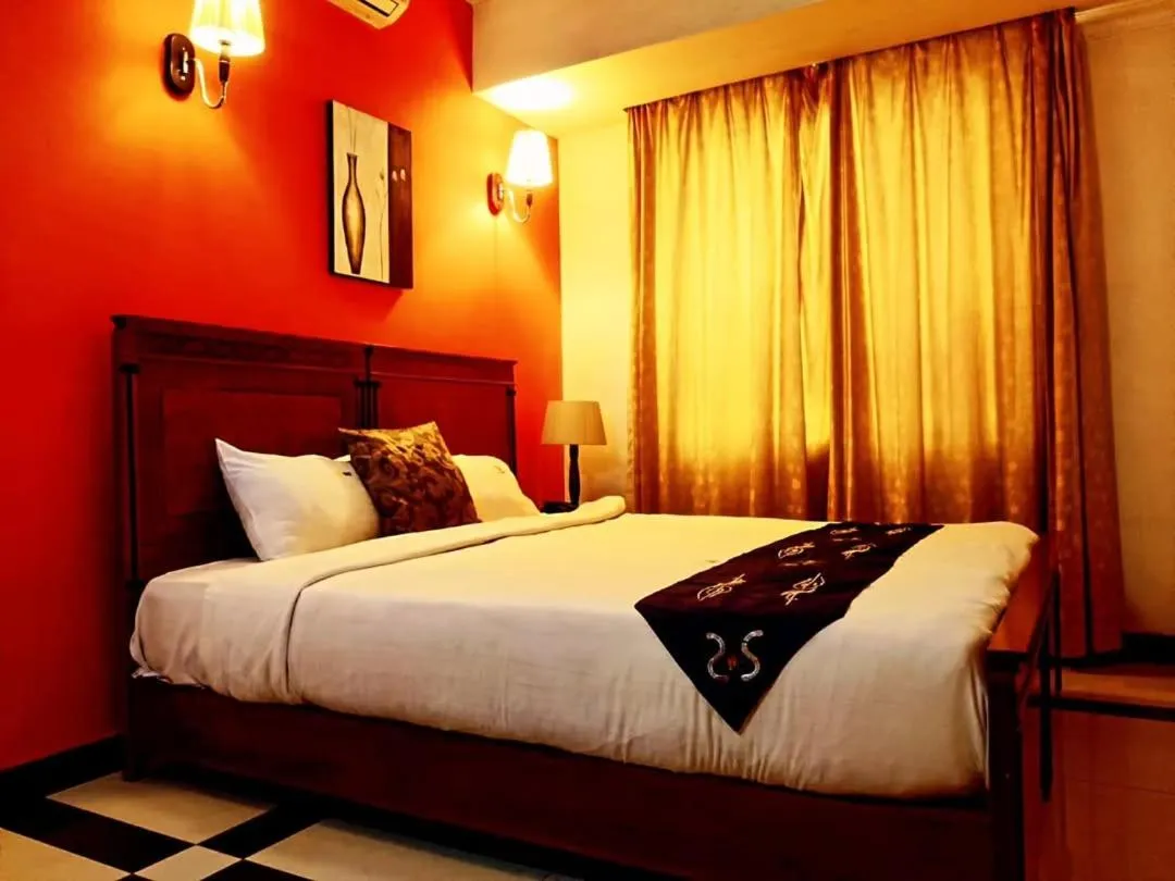 Bed in Hotel Nikko Towers