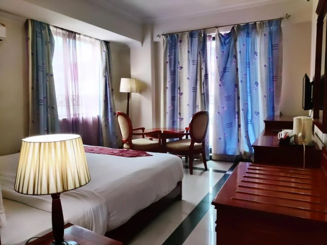 Bed in Hotel Nikko Towers