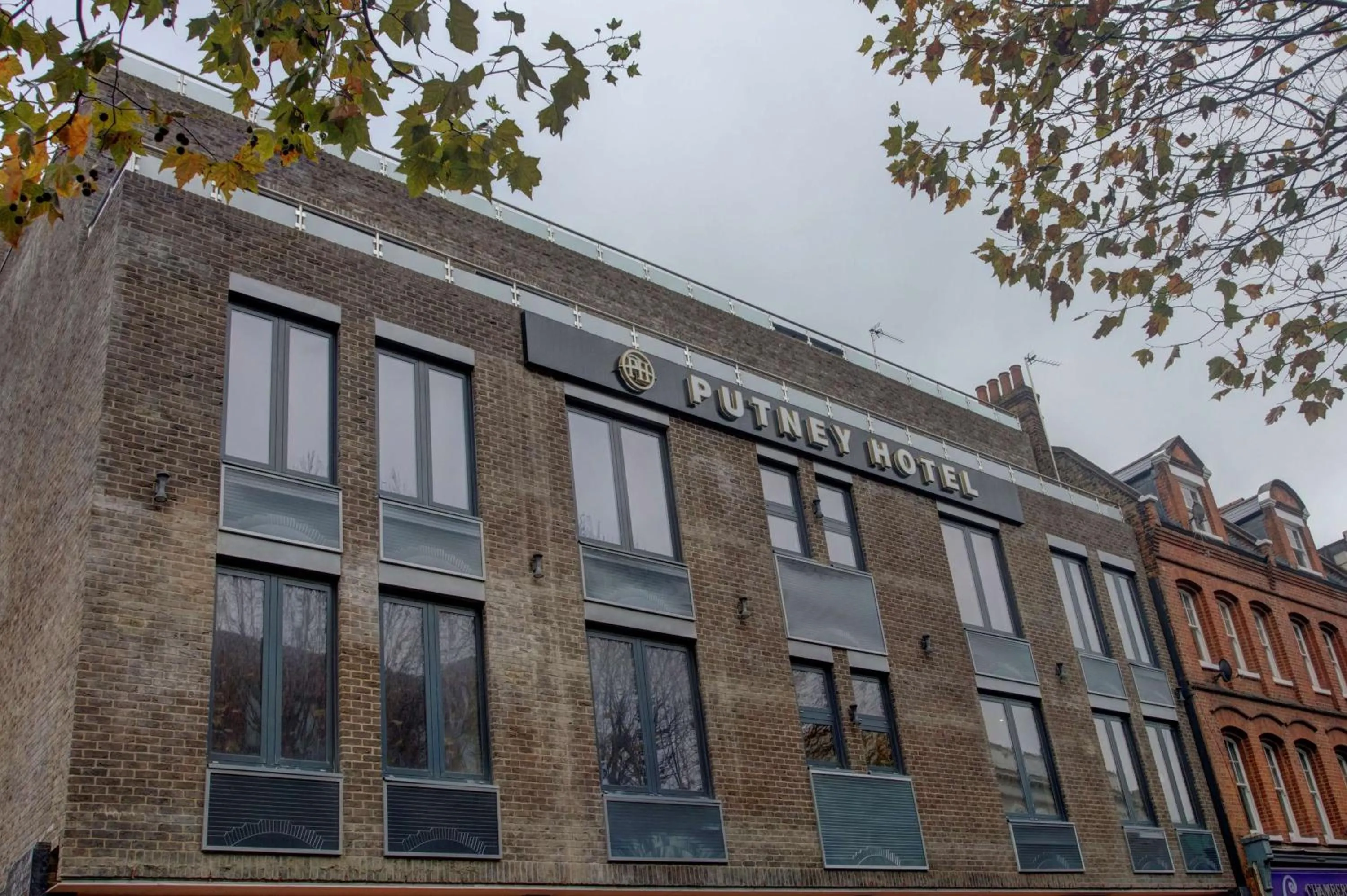 Property building in Putney Hotel