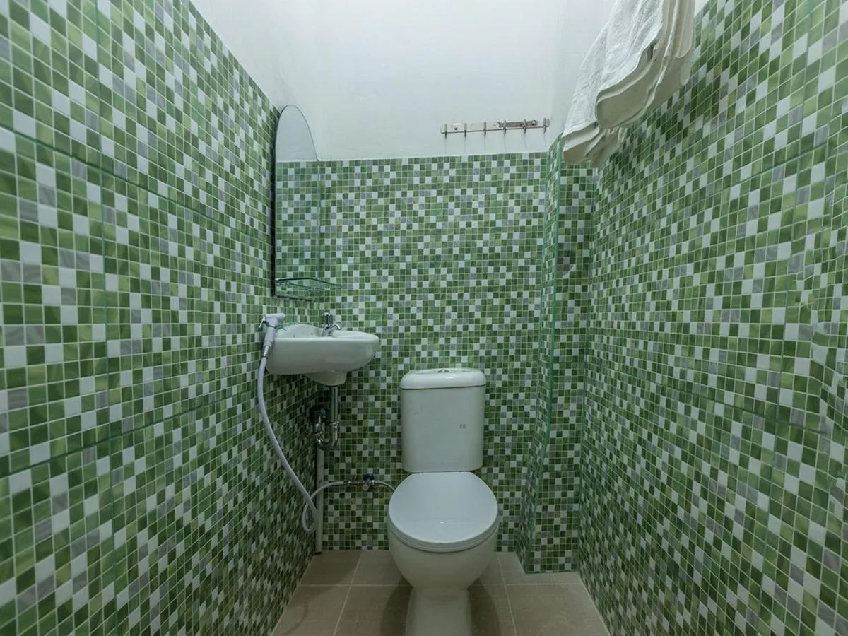 Bathroom in Hotel O Kost Arie 1