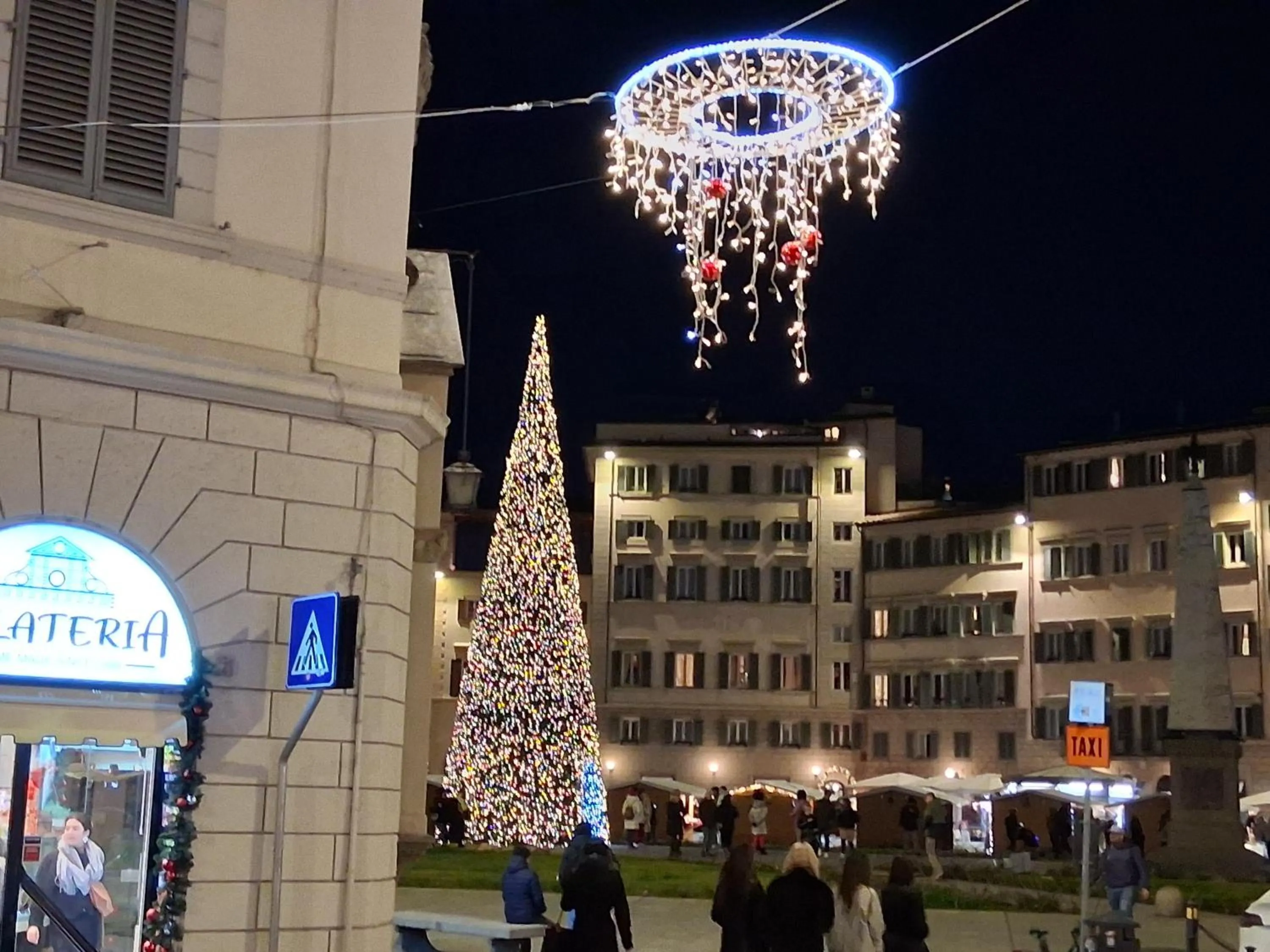 Night in Hotel Tourist House