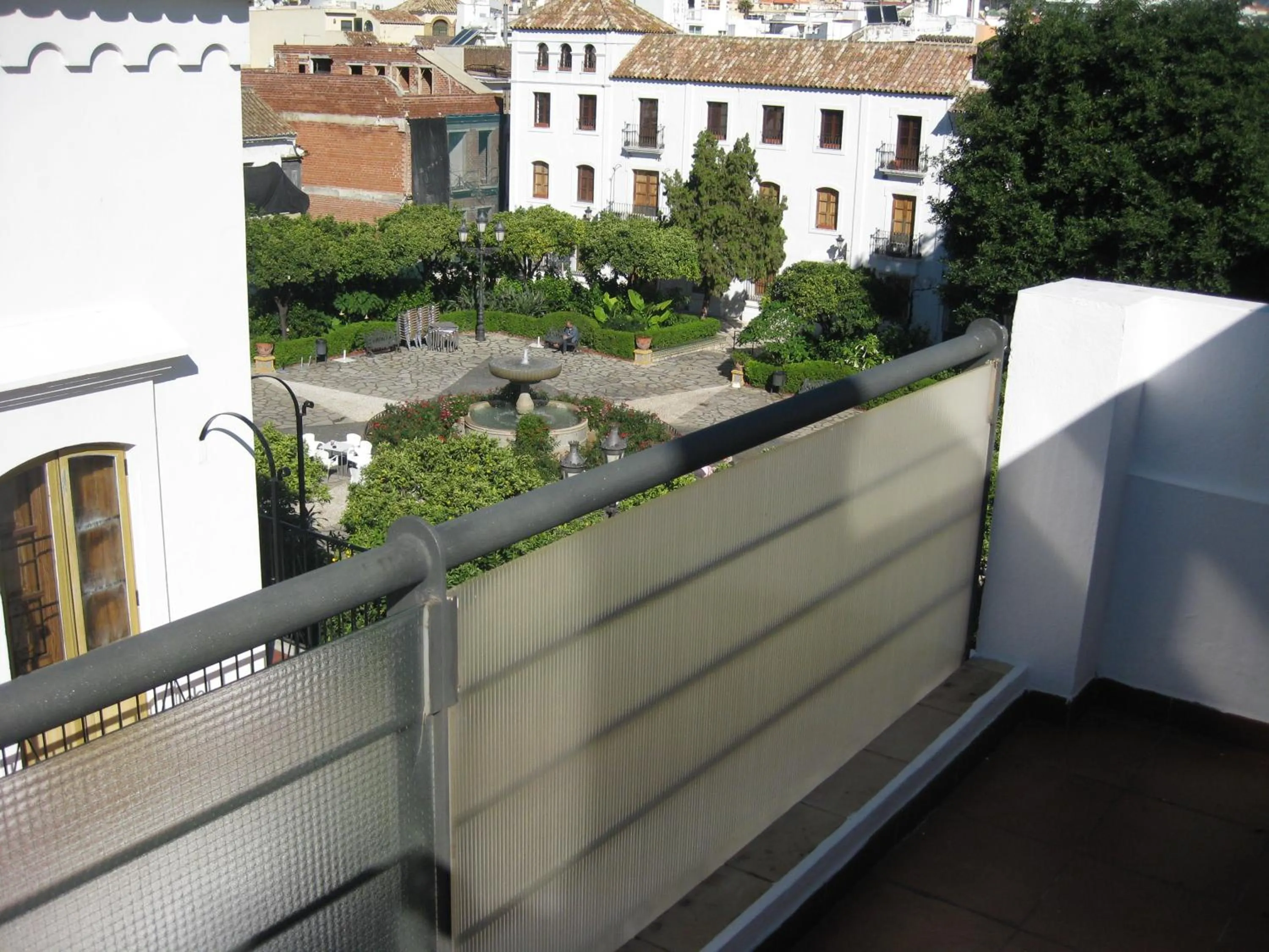 Balcony/Terrace in La Malagueña by Croma