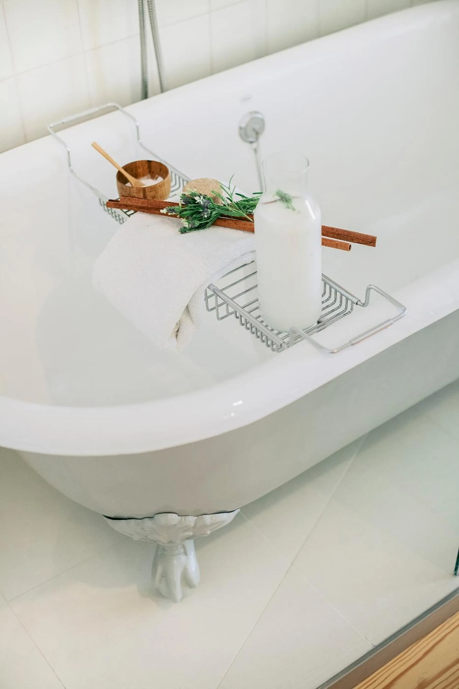 Massage in Rosa Et Al Townhouse