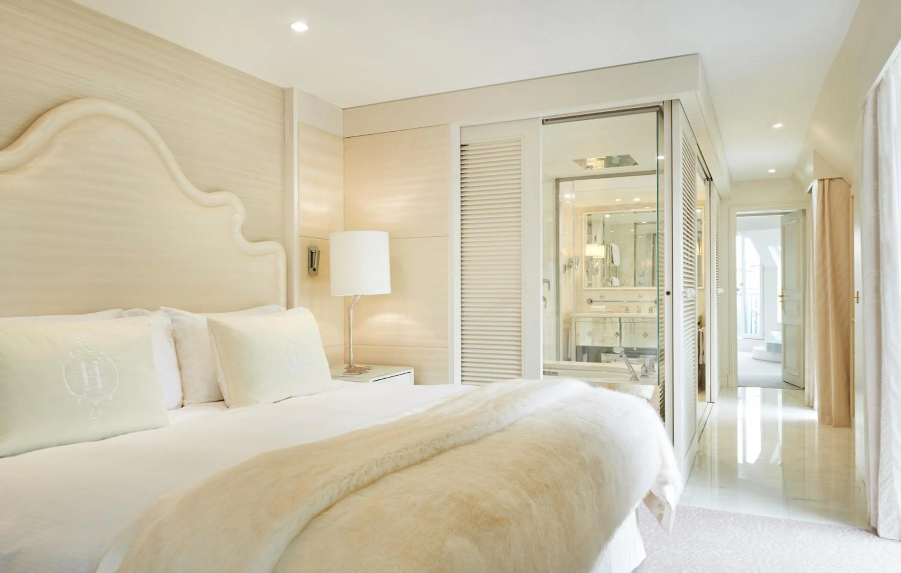 Bedroom, Bed in InterContinental Paris Le Grand by IHG