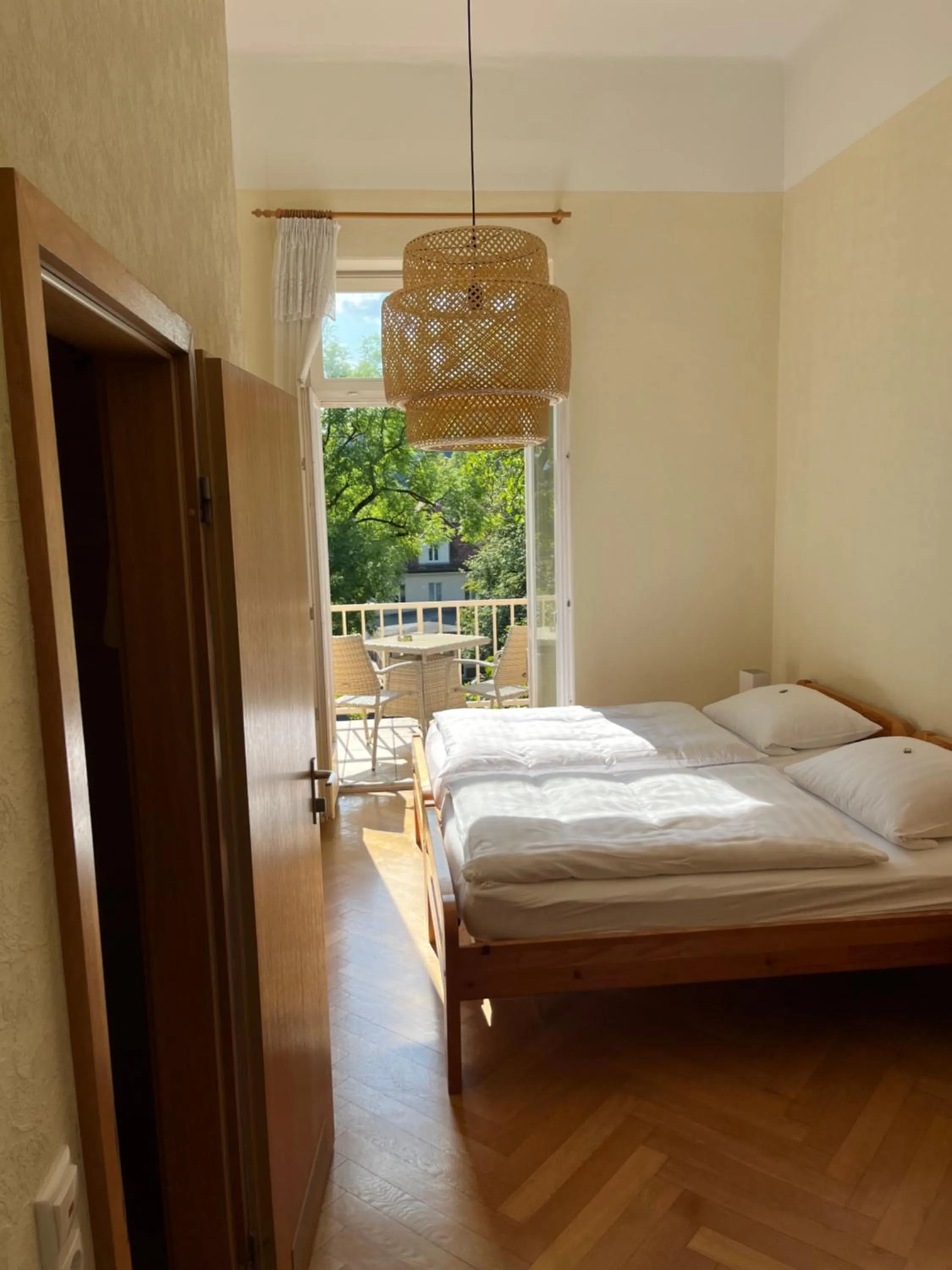 Photo of the whole room, Bed in Hotel Villa Arnold