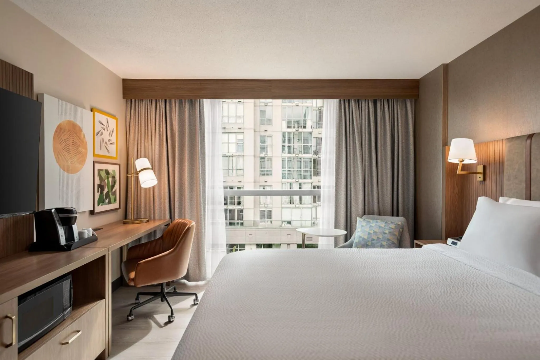 Photo of the whole room, Bed in Holiday Inn & Suites Vancouver Downtown by IHG