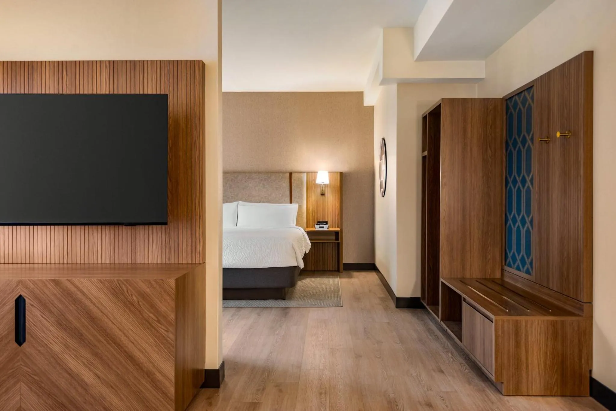 Photo of the whole room, Bed in Holiday Inn & Suites Vancouver Downtown by IHG