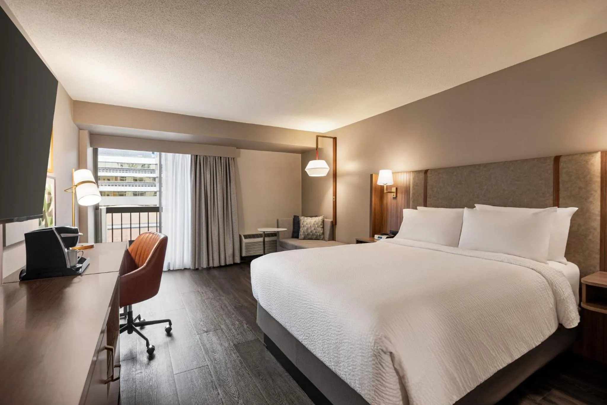 Photo of the whole room, Bed in Holiday Inn & Suites Vancouver Downtown by IHG