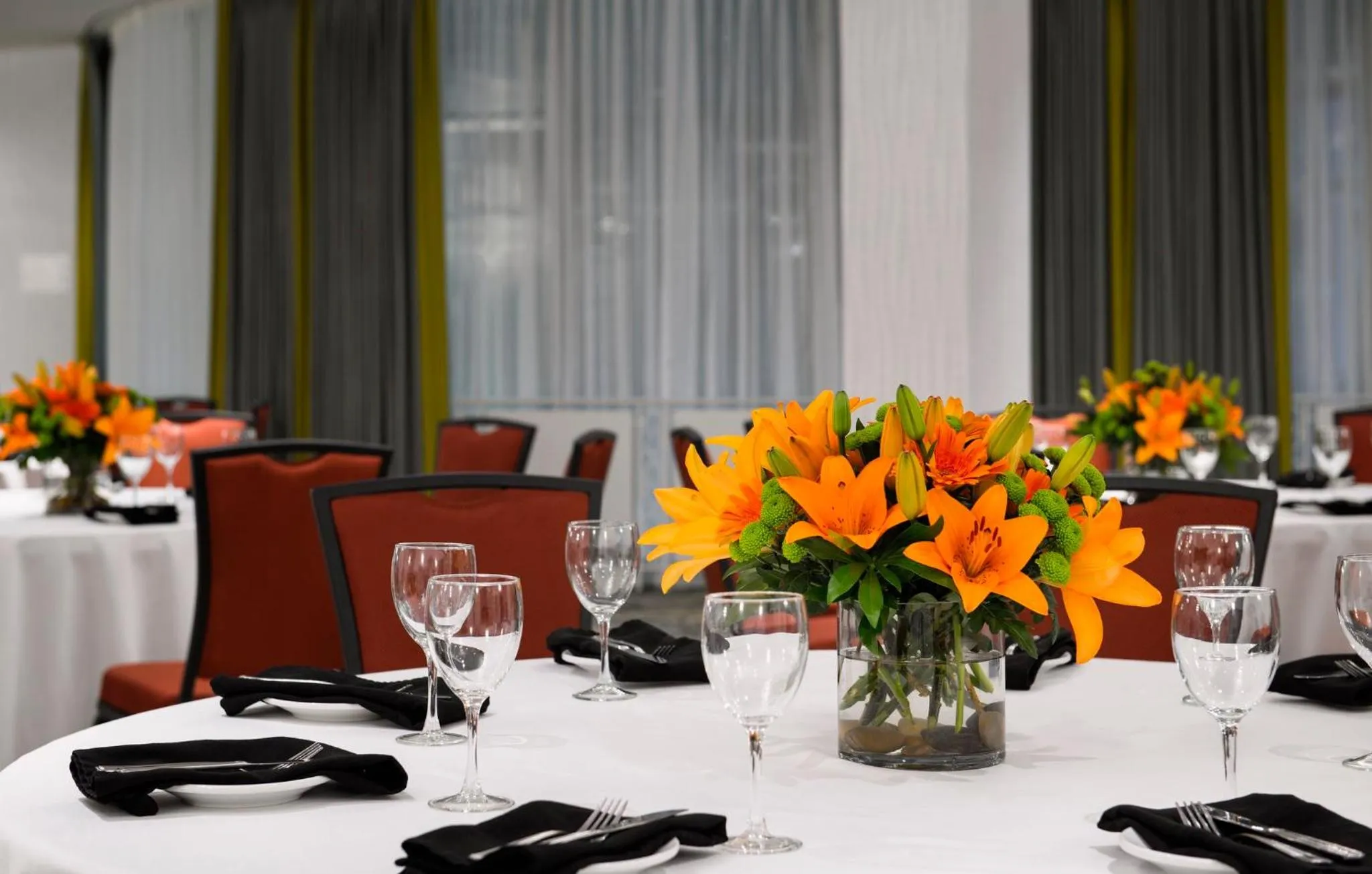 Banquet/Function facilities in Holiday Inn & Suites Vancouver Downtown by IHG