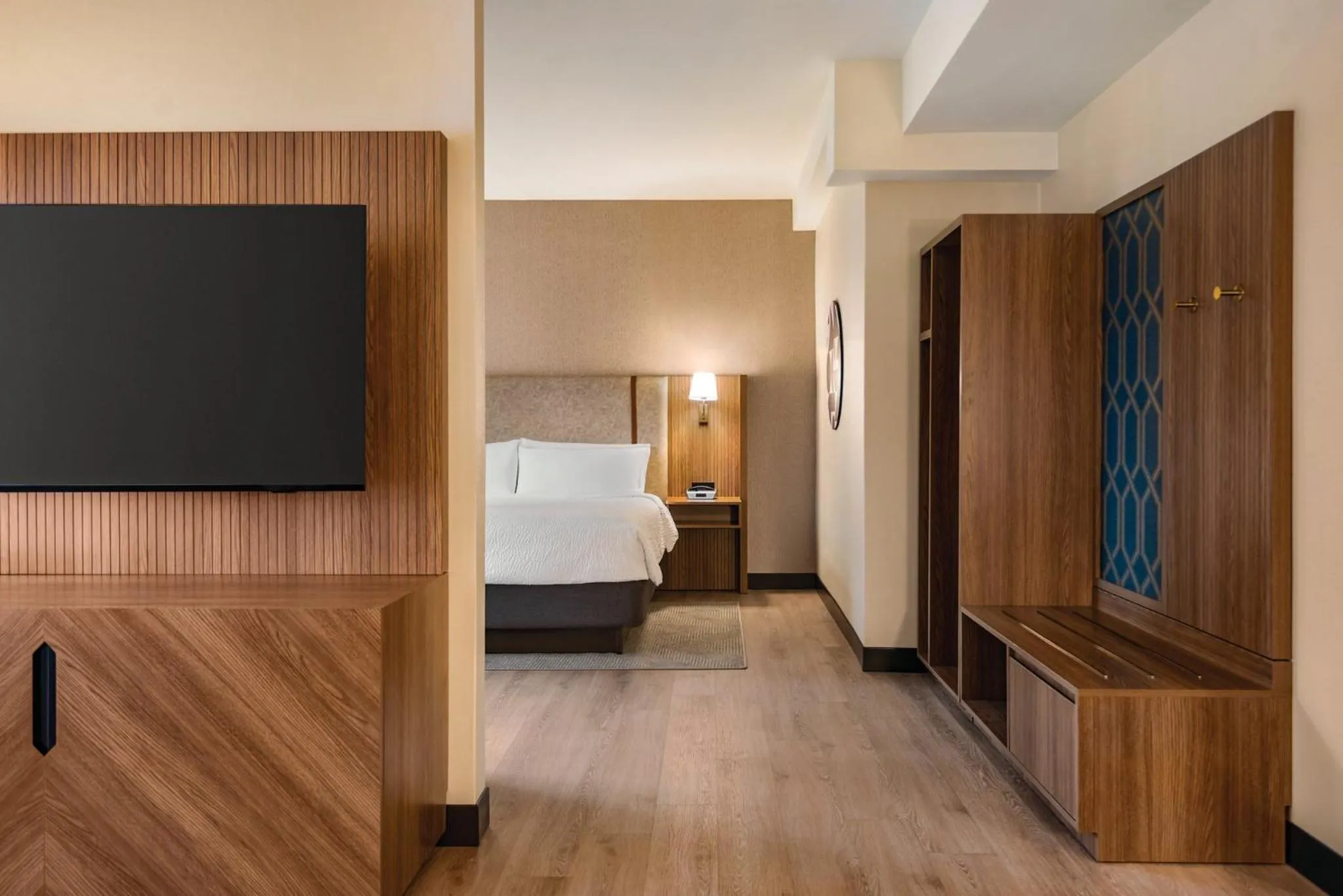 Photo of the whole room, Bed in Holiday Inn & Suites Vancouver Downtown by IHG
