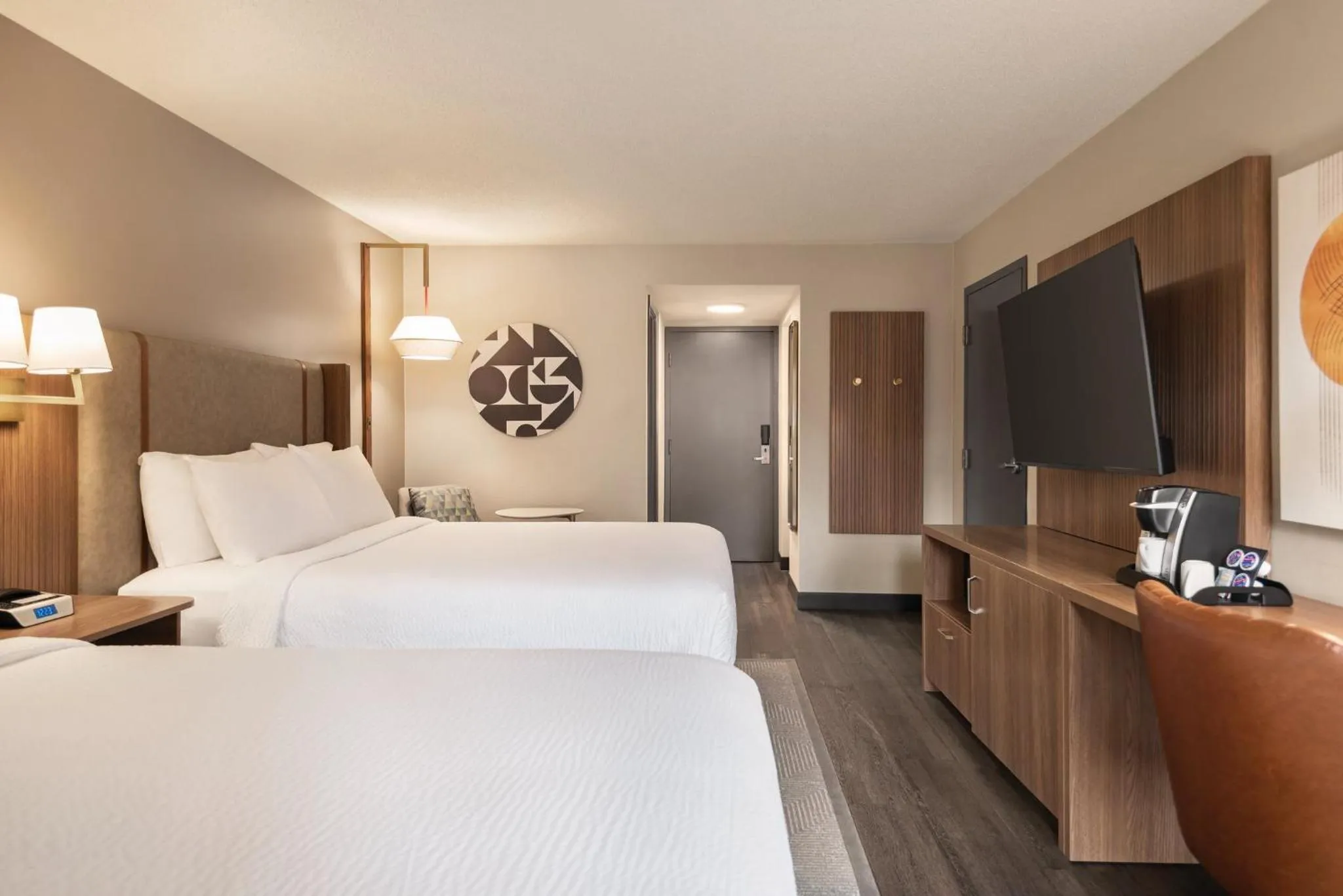 Bedroom, Bed in Holiday Inn & Suites Vancouver Downtown by IHG