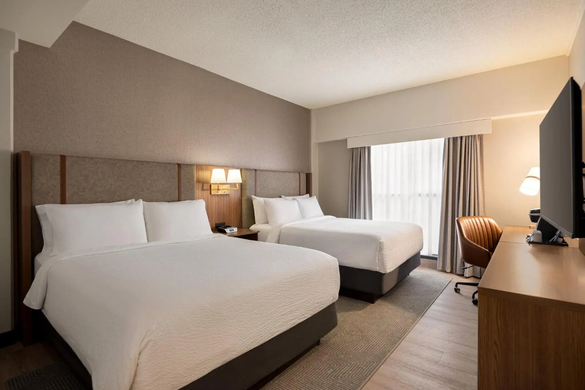 Photo of the whole room, Bed in Holiday Inn & Suites Vancouver Downtown by IHG