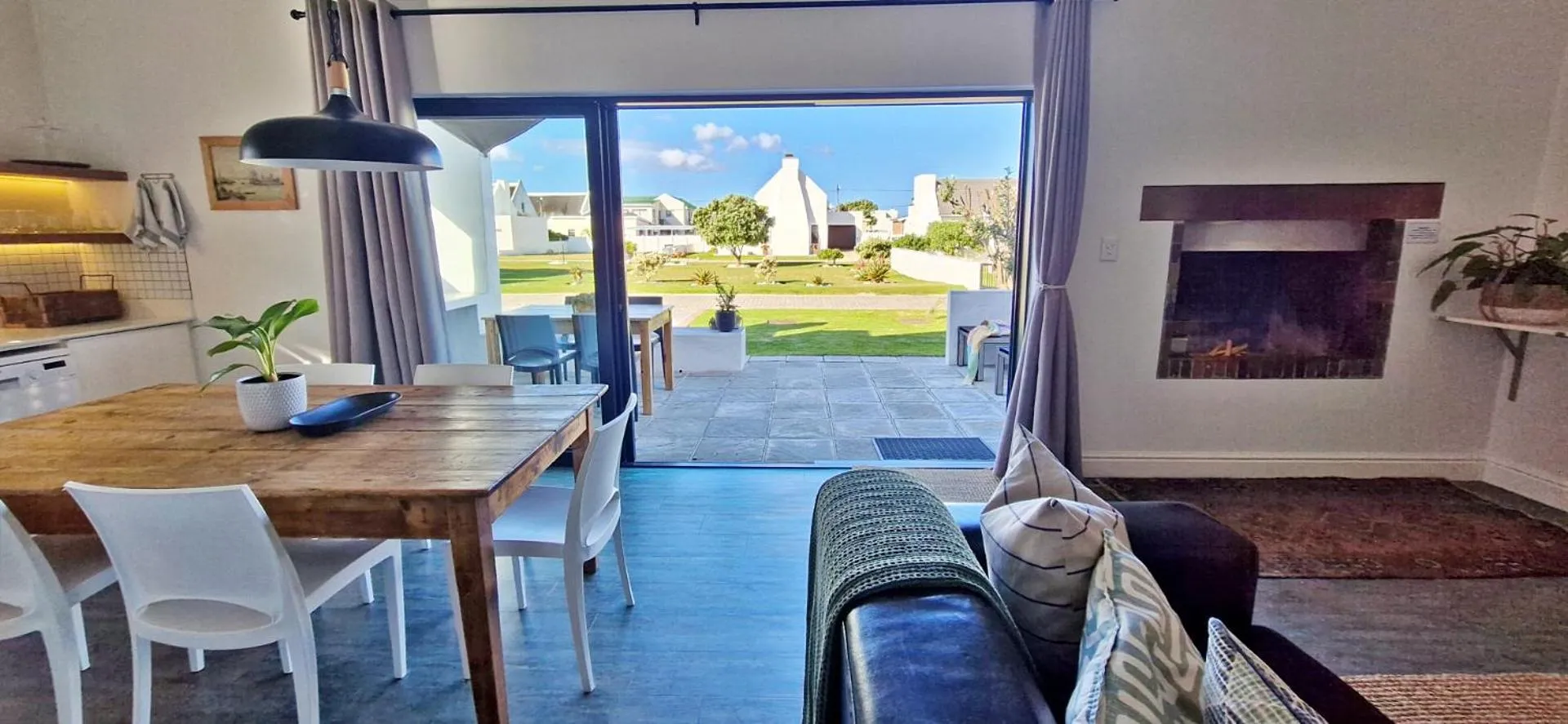 Amia House Struisbaai