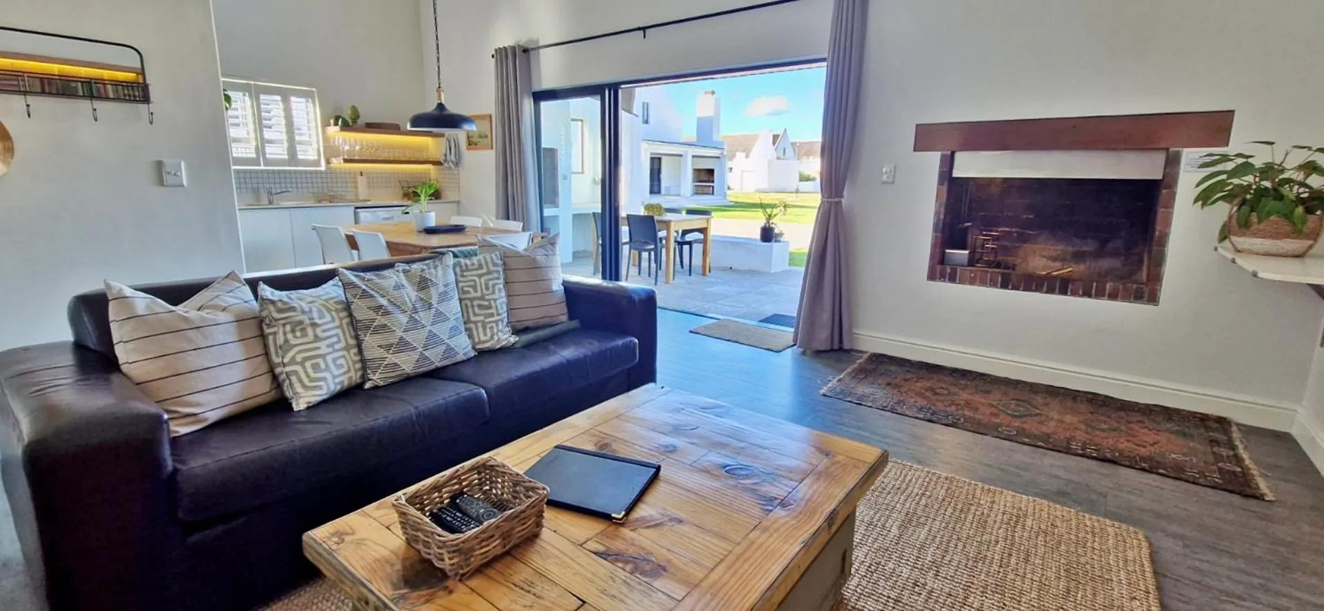 Amia House Struisbaai