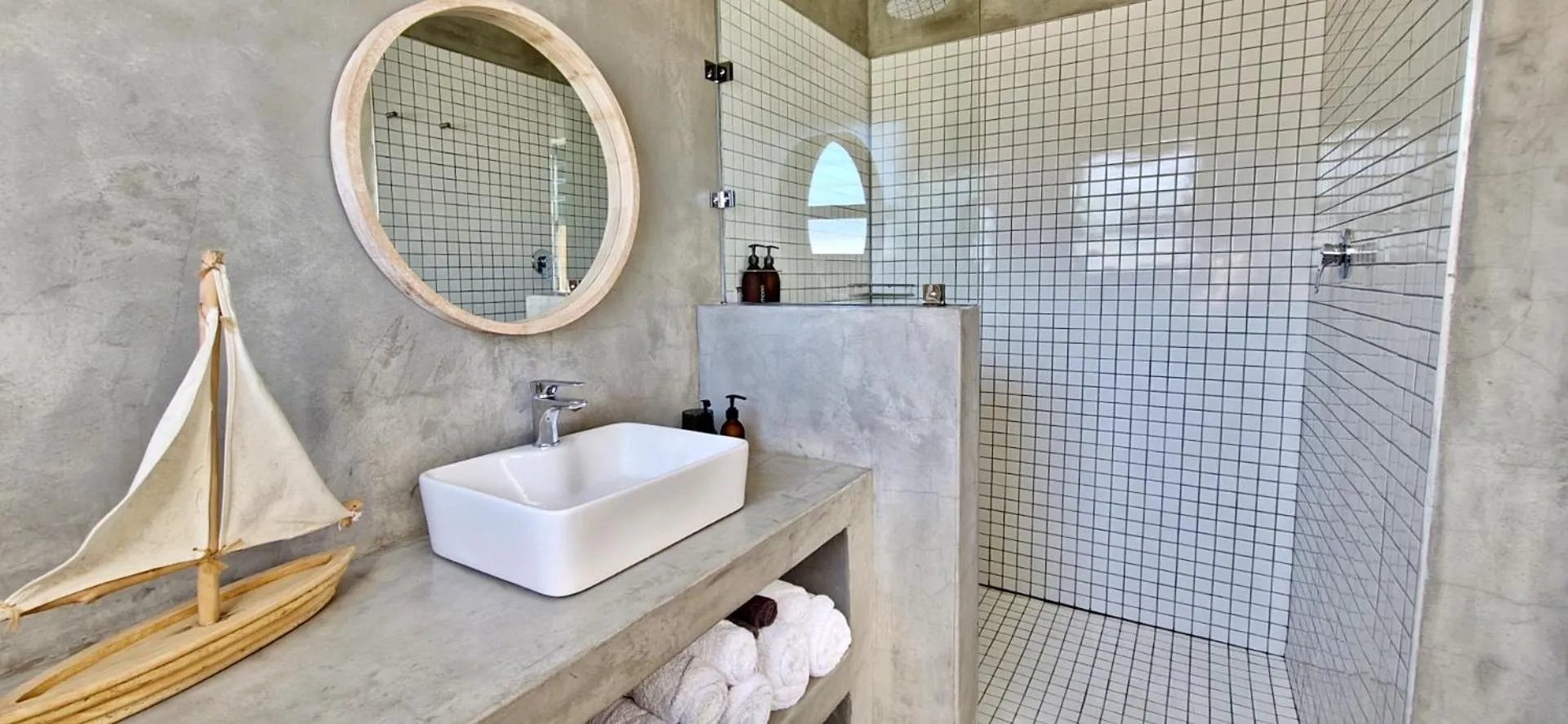 Amia House Struisbaai