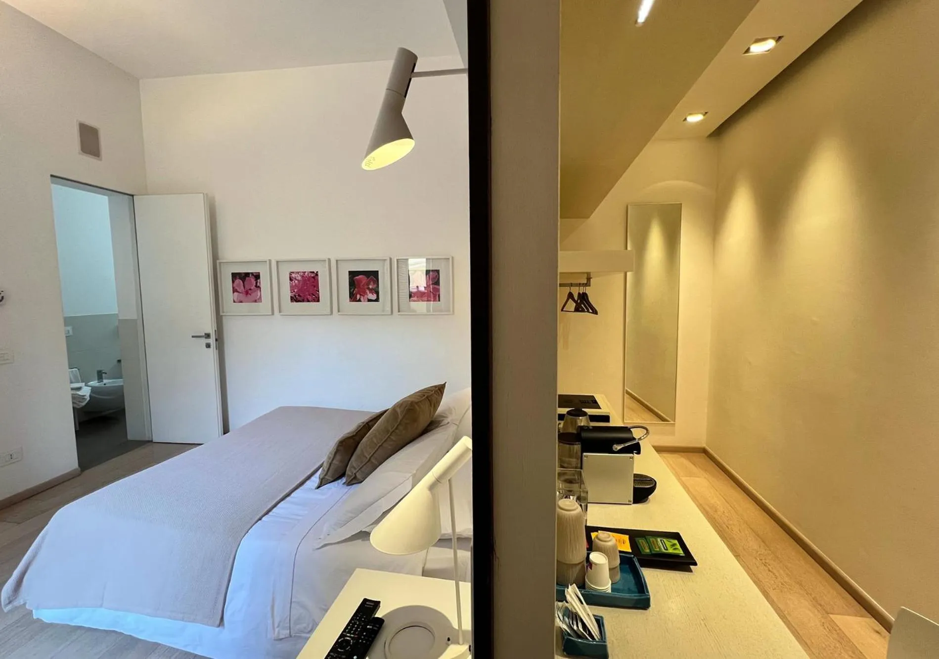 Bedroom, Bed in Santacroce Luxury Rooms