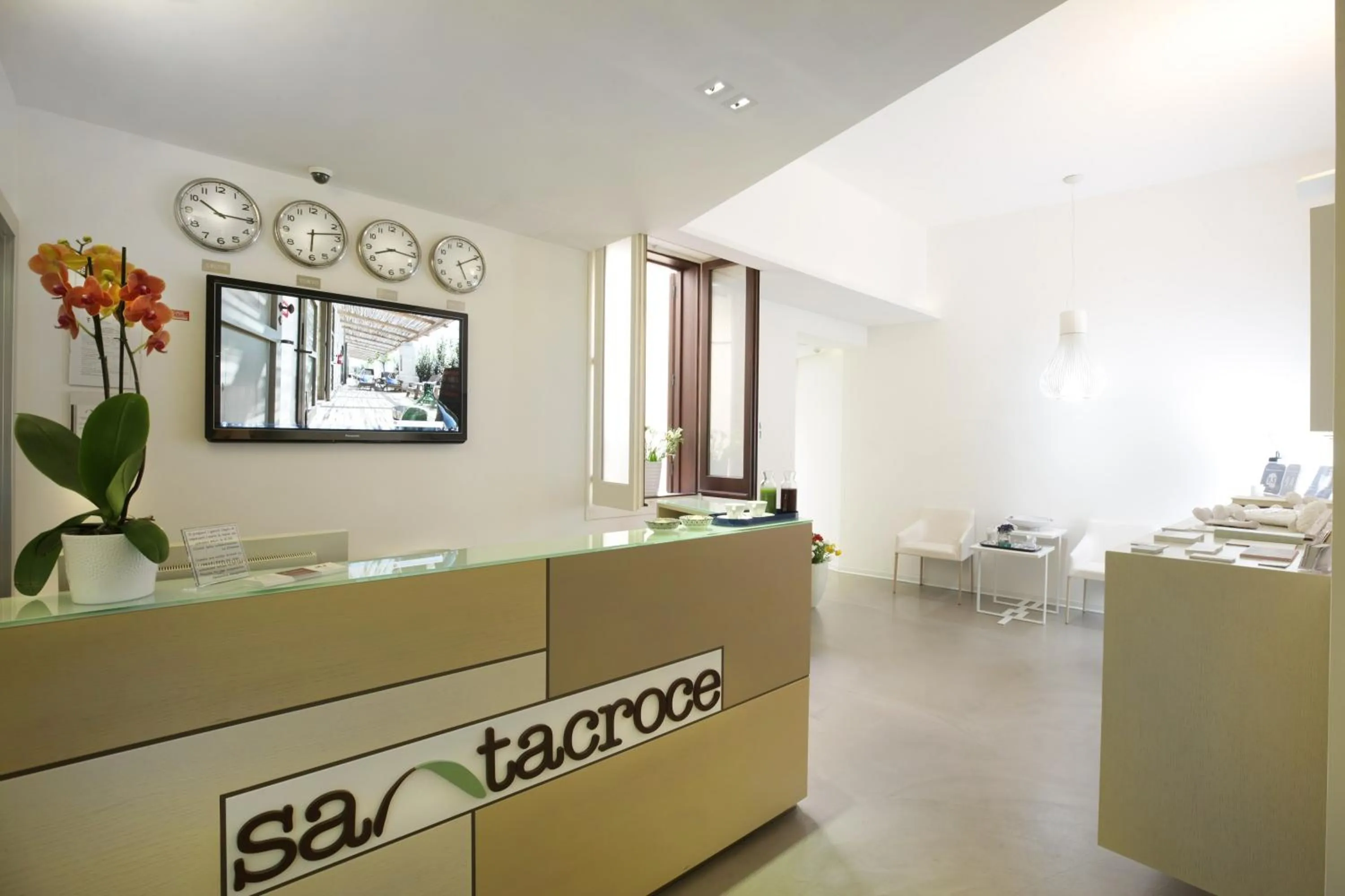 Lobby or reception in Santacroce Luxury Rooms