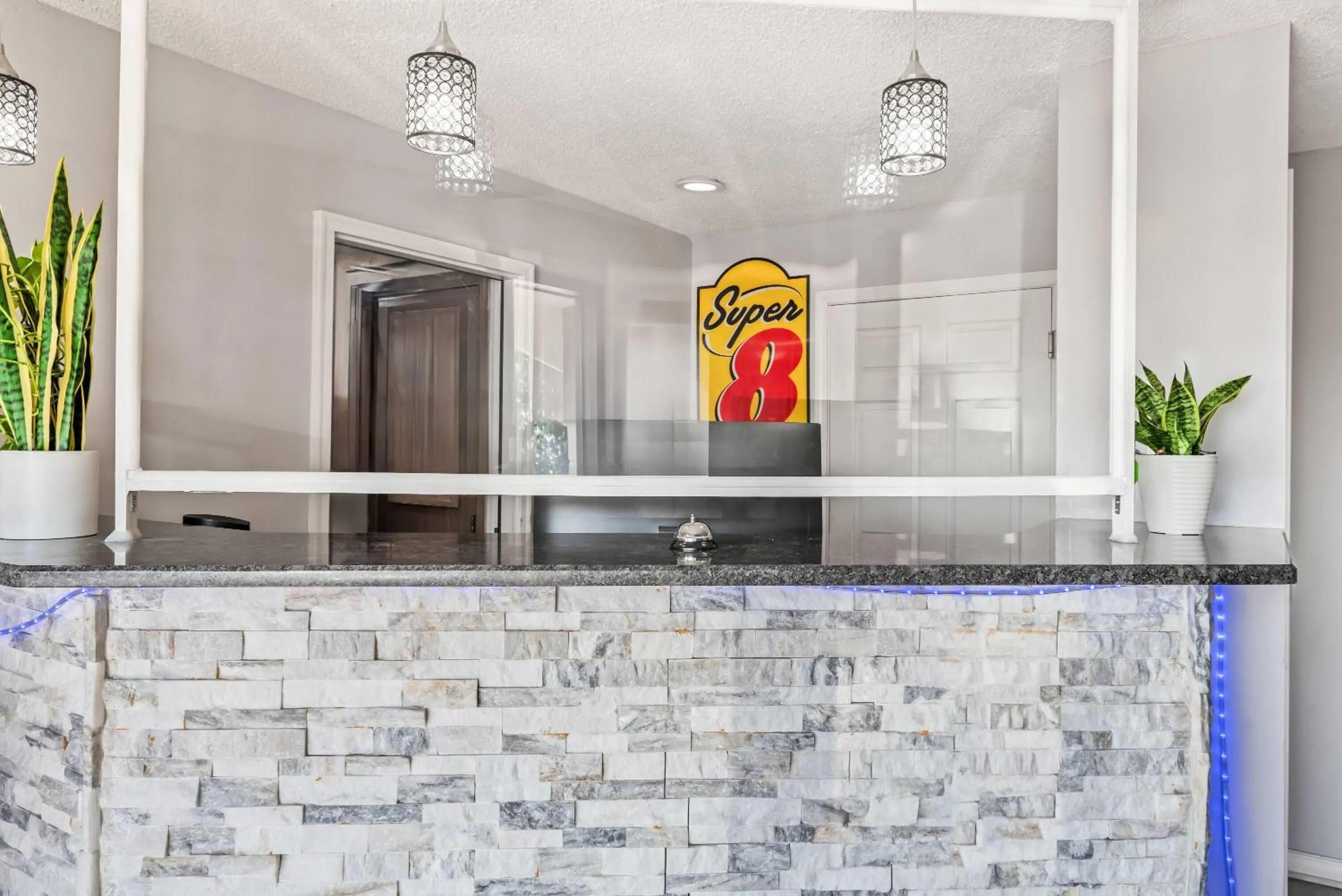 Lobby or reception in Super 8 by Wyndham Brownsburg