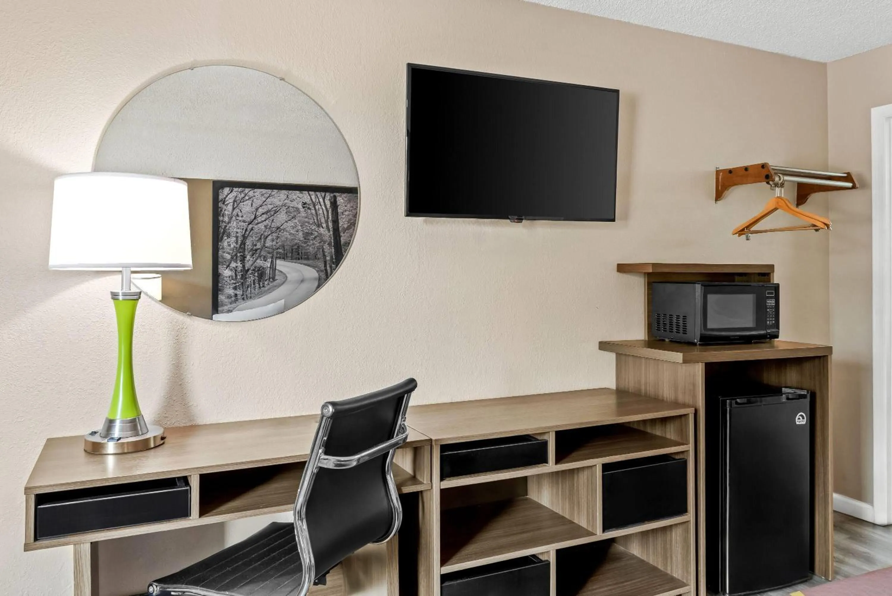 Bed in Super 8 by Wyndham Brownsburg