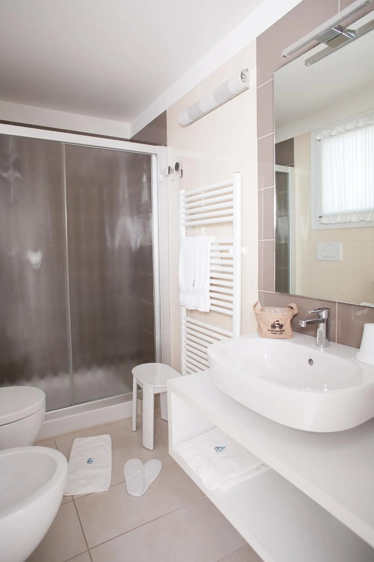 Shower in Hotel Albatros 3 Stelle Superior