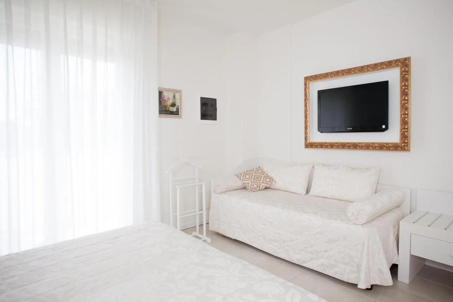 TV and multimedia, Bed in Hotel Albatros 3 Stelle Superior