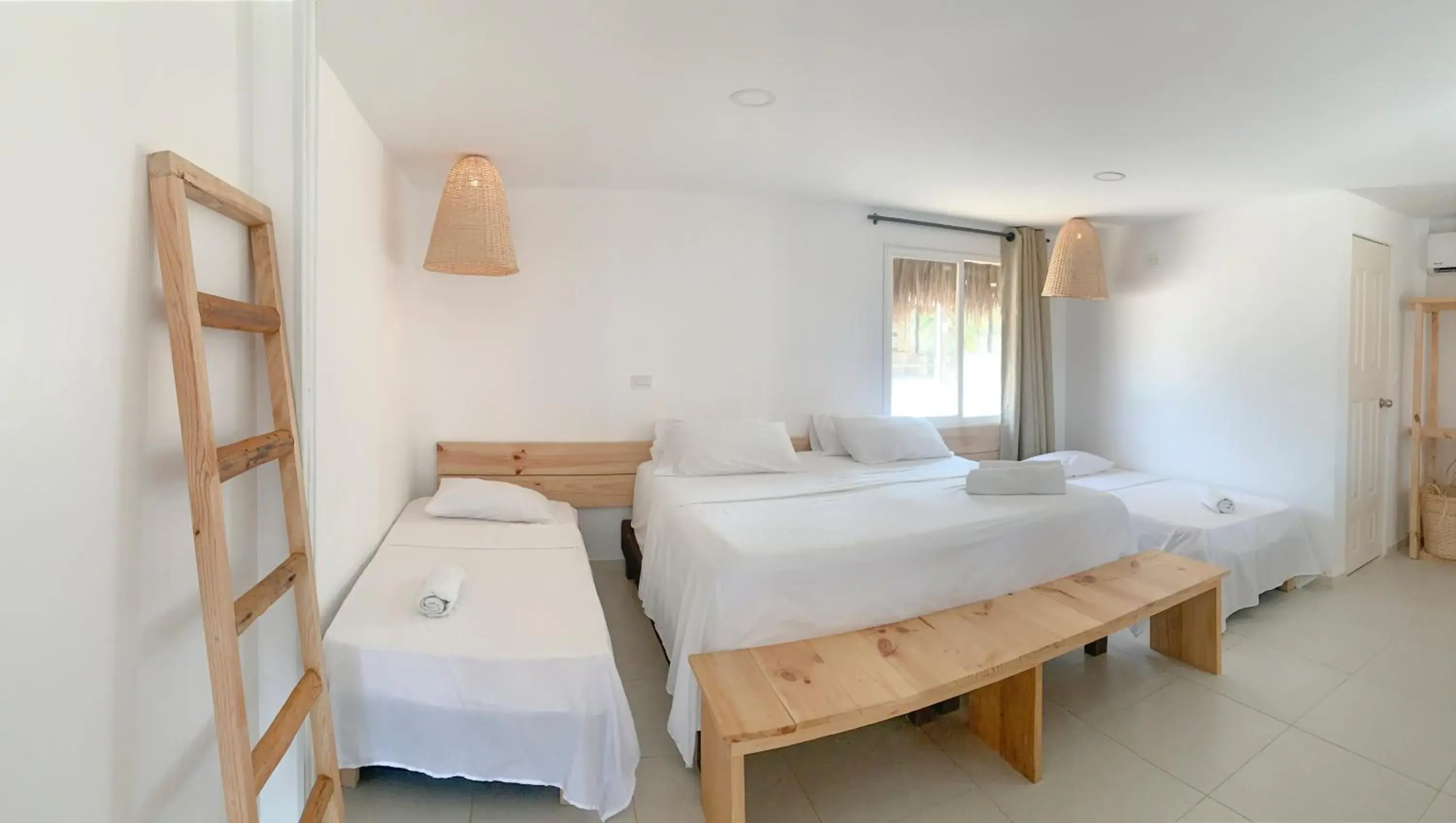 Triple Room with Private Bathroom in Arena Beach Hotel Triple Room with Private Bathroom in Arena Beach Hotel