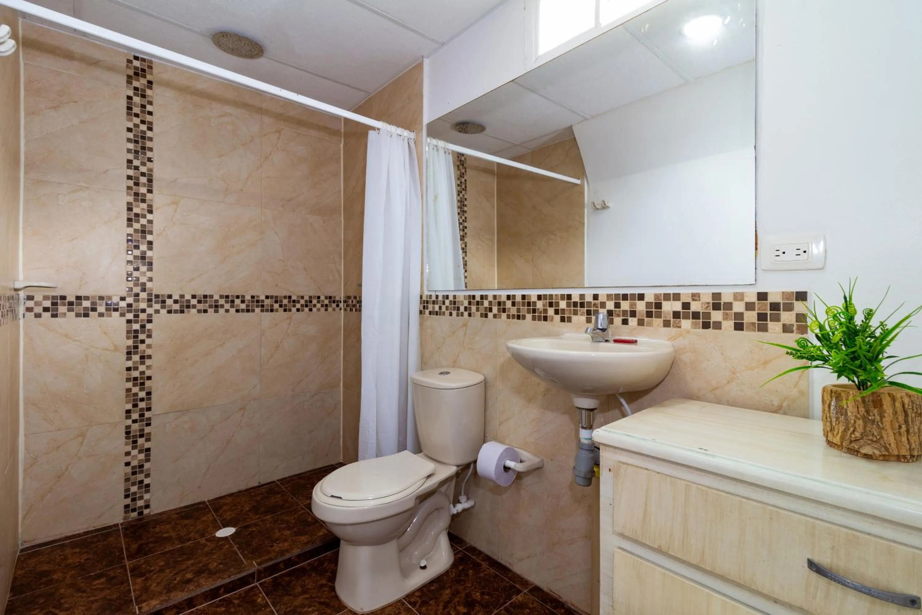 Shower in Hotel Arena Beach Cartagena