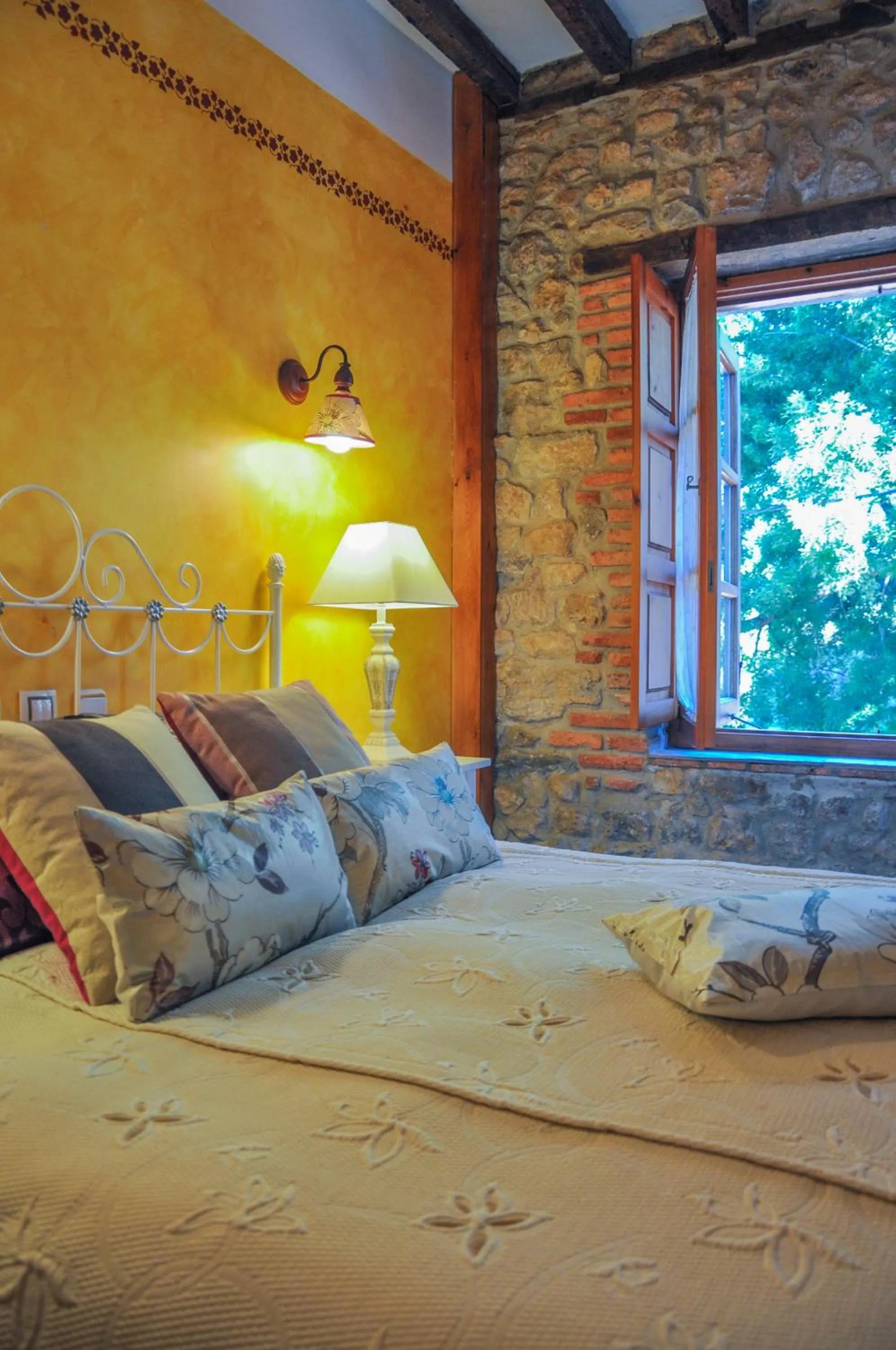 Photo of the whole room, Bed in Posada La Cotía