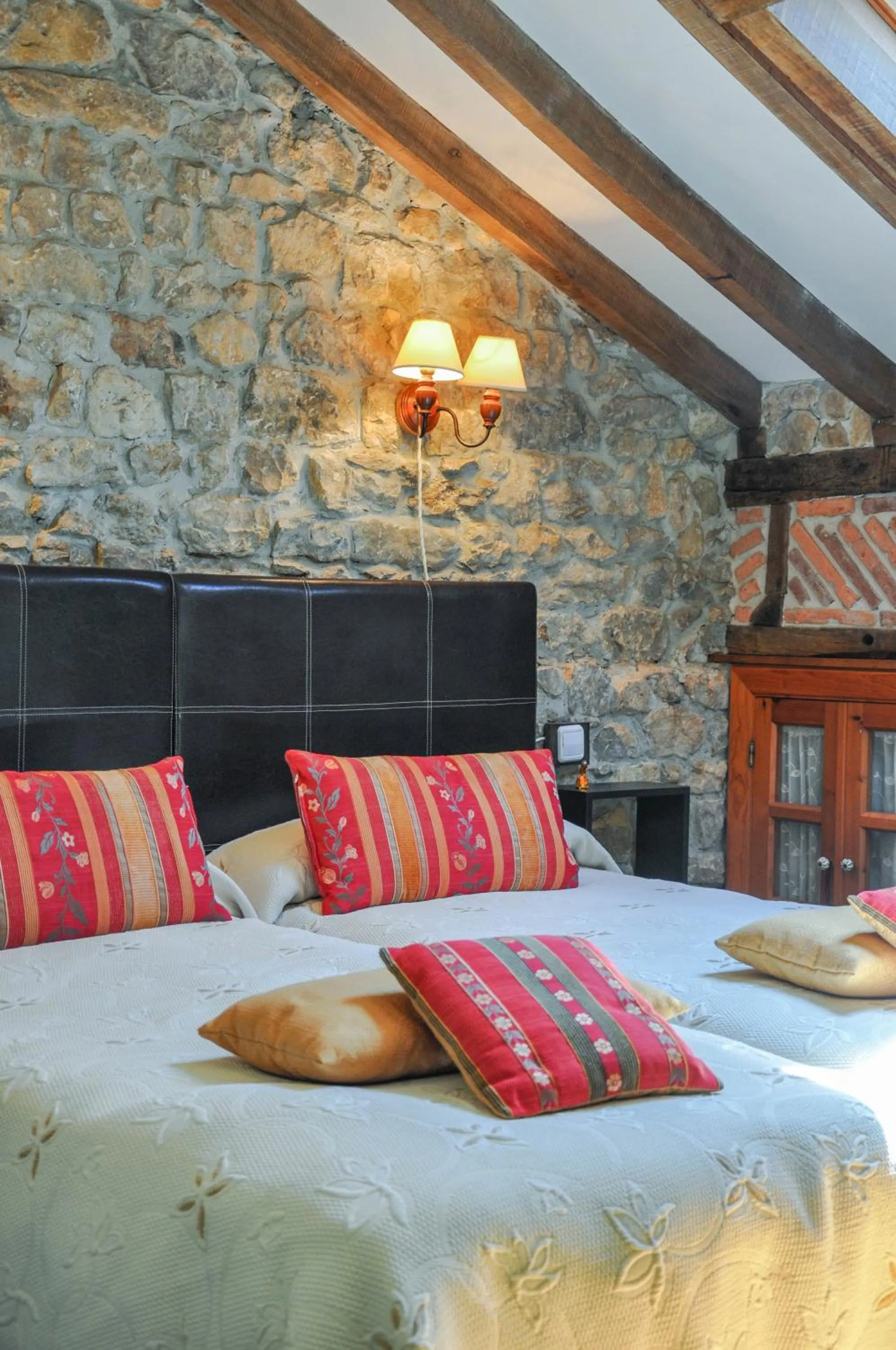 Photo of the whole room, Bed in Posada La Cotía