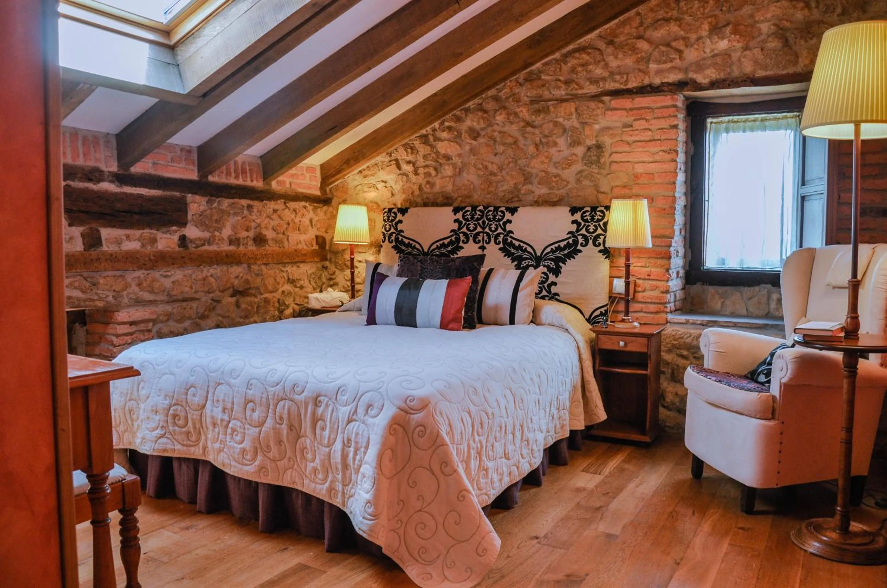 Photo of the whole room, Bed in Posada La Cotía