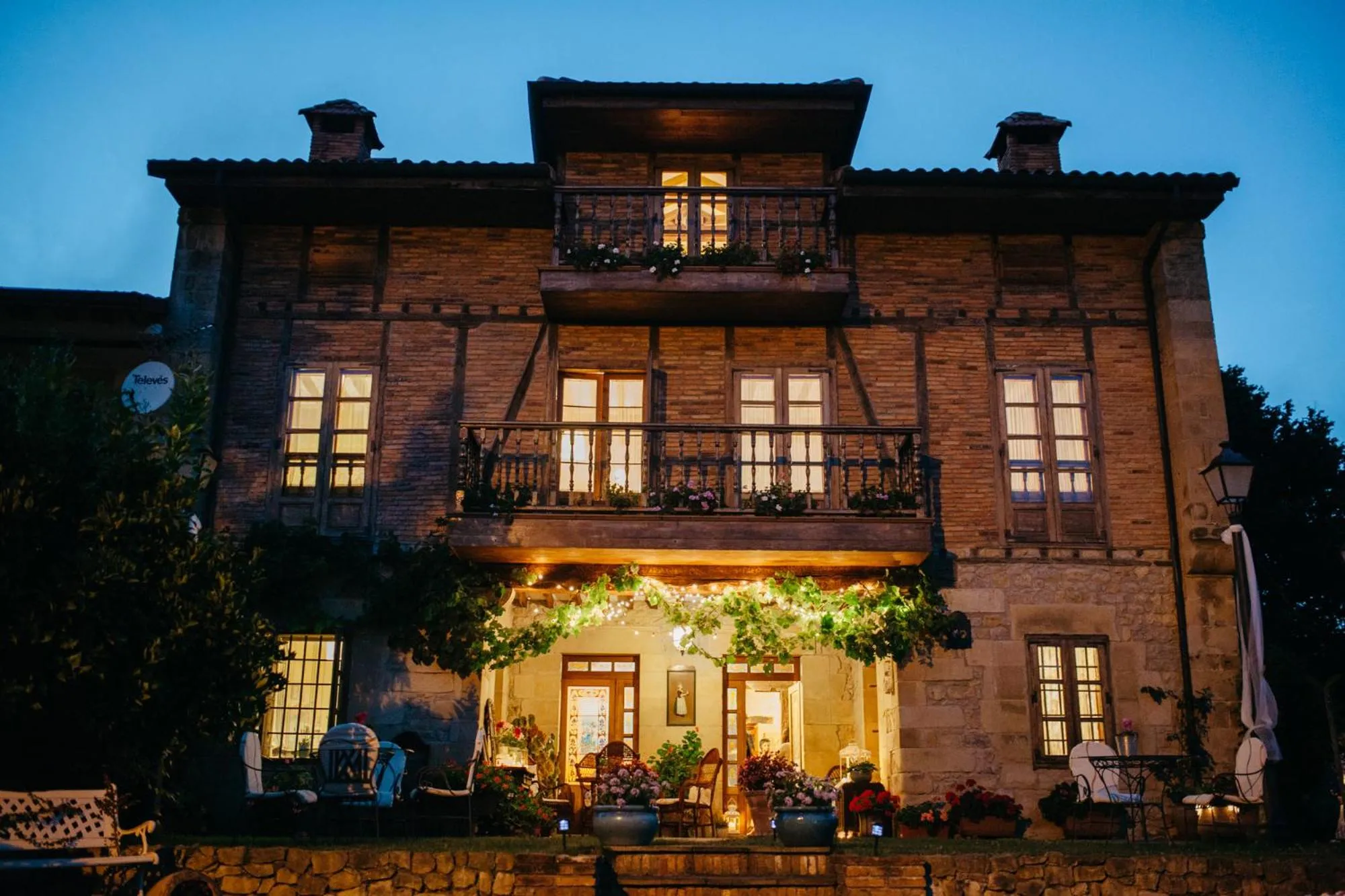 Facade/entrance in Posada La Cotía