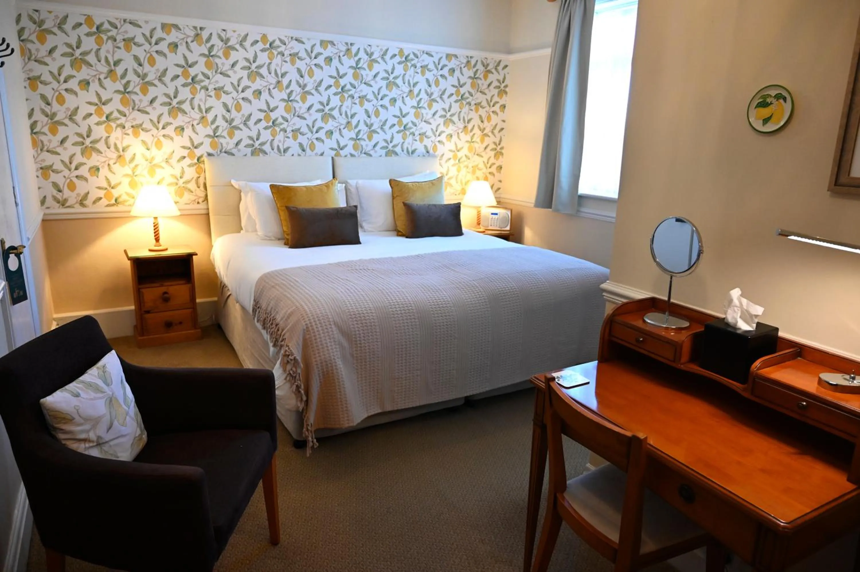 Bedroom, Bed in Orchard Club