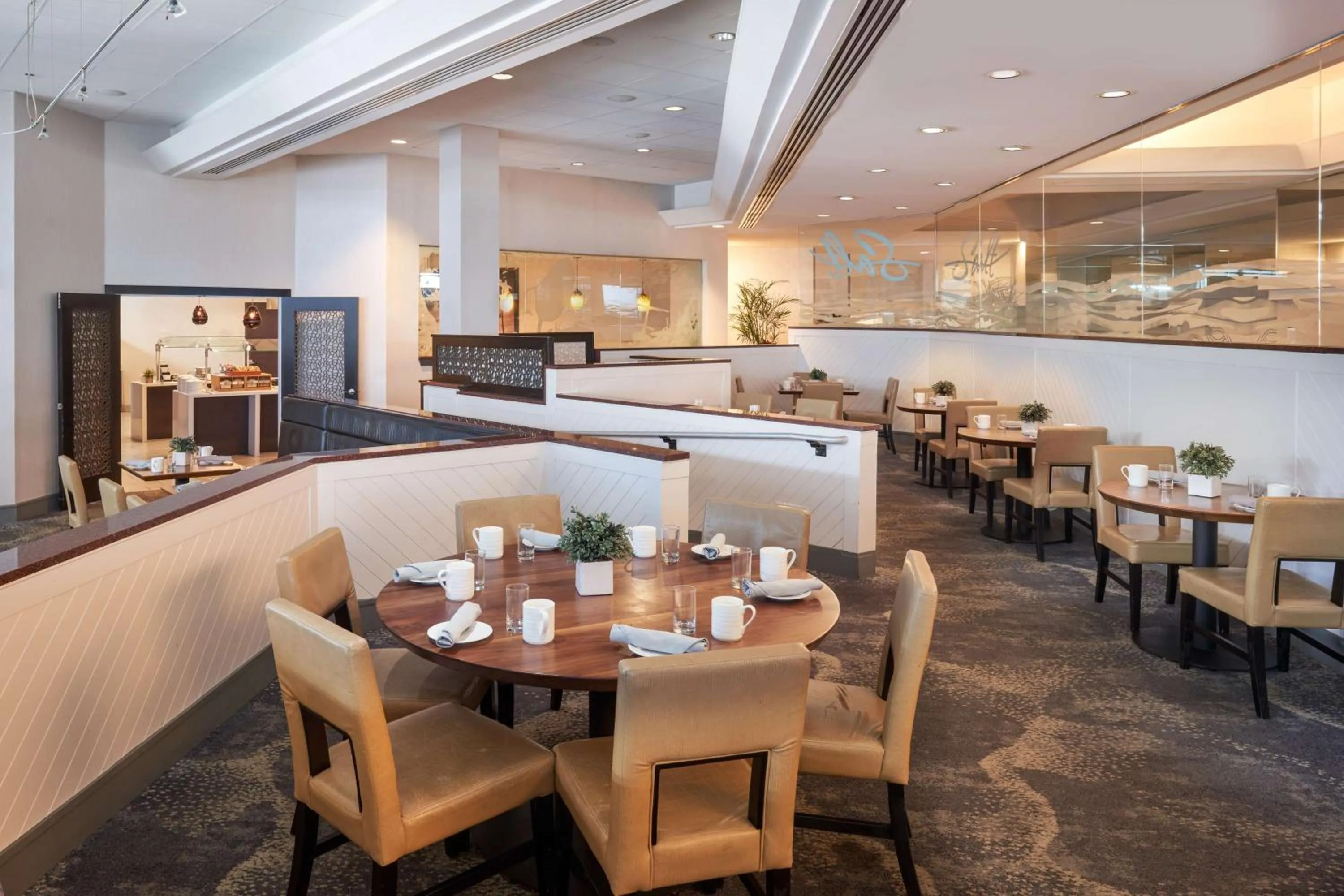 Restaurant/places to eat in Hilton Cocoa Beach Oceanfront