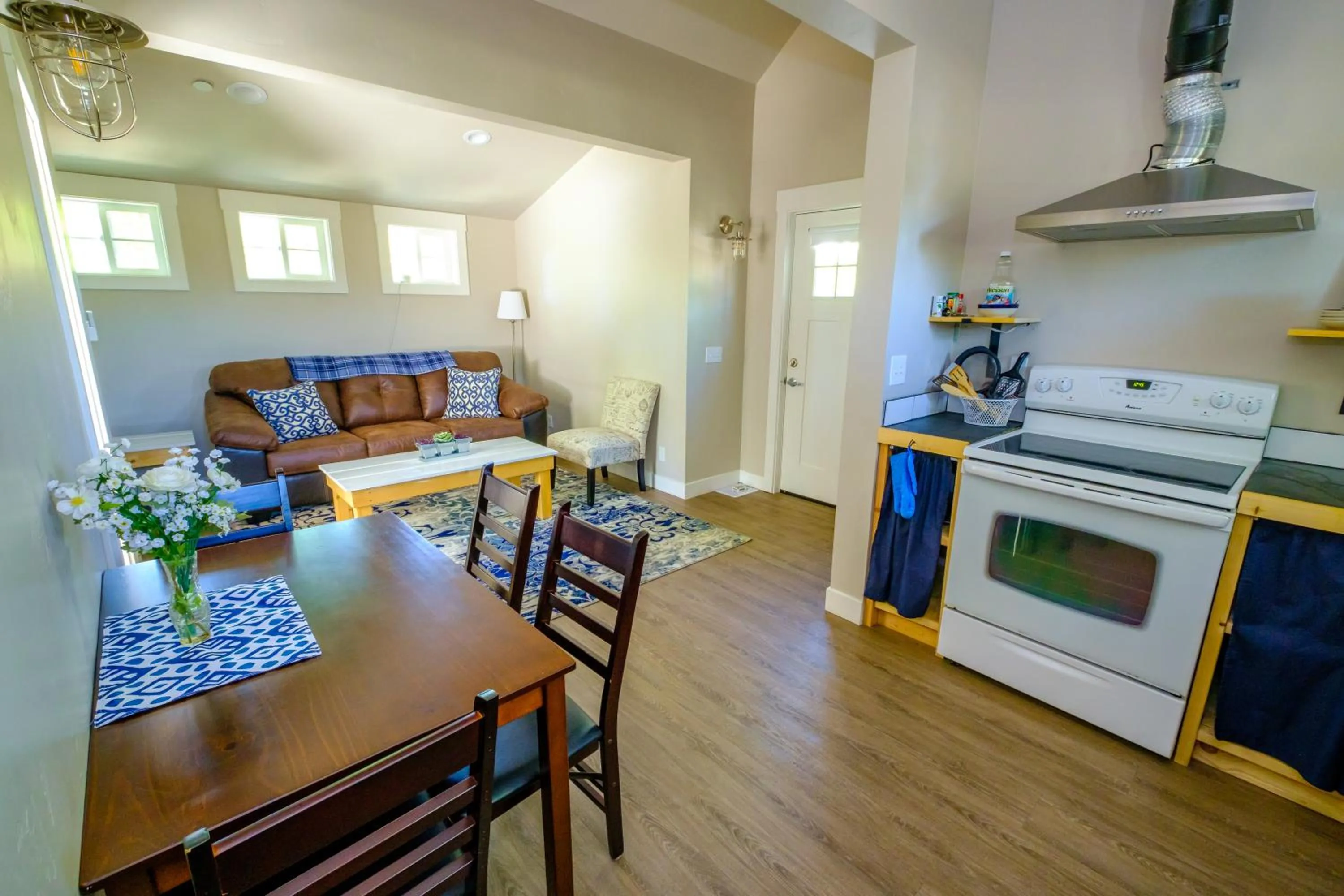 Eastside Guesthouse and Bivy