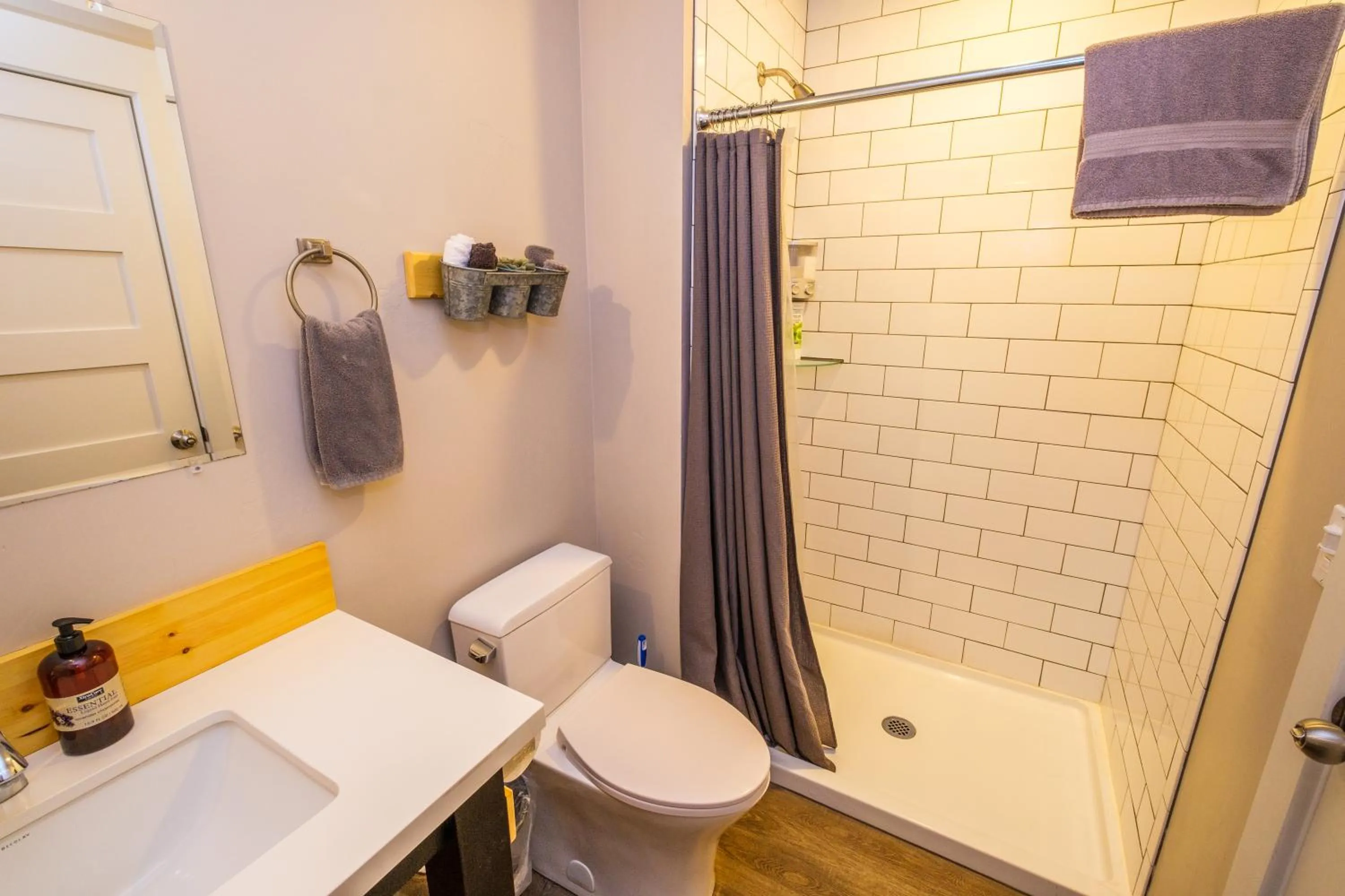 Eastside Guesthouse and Bivy