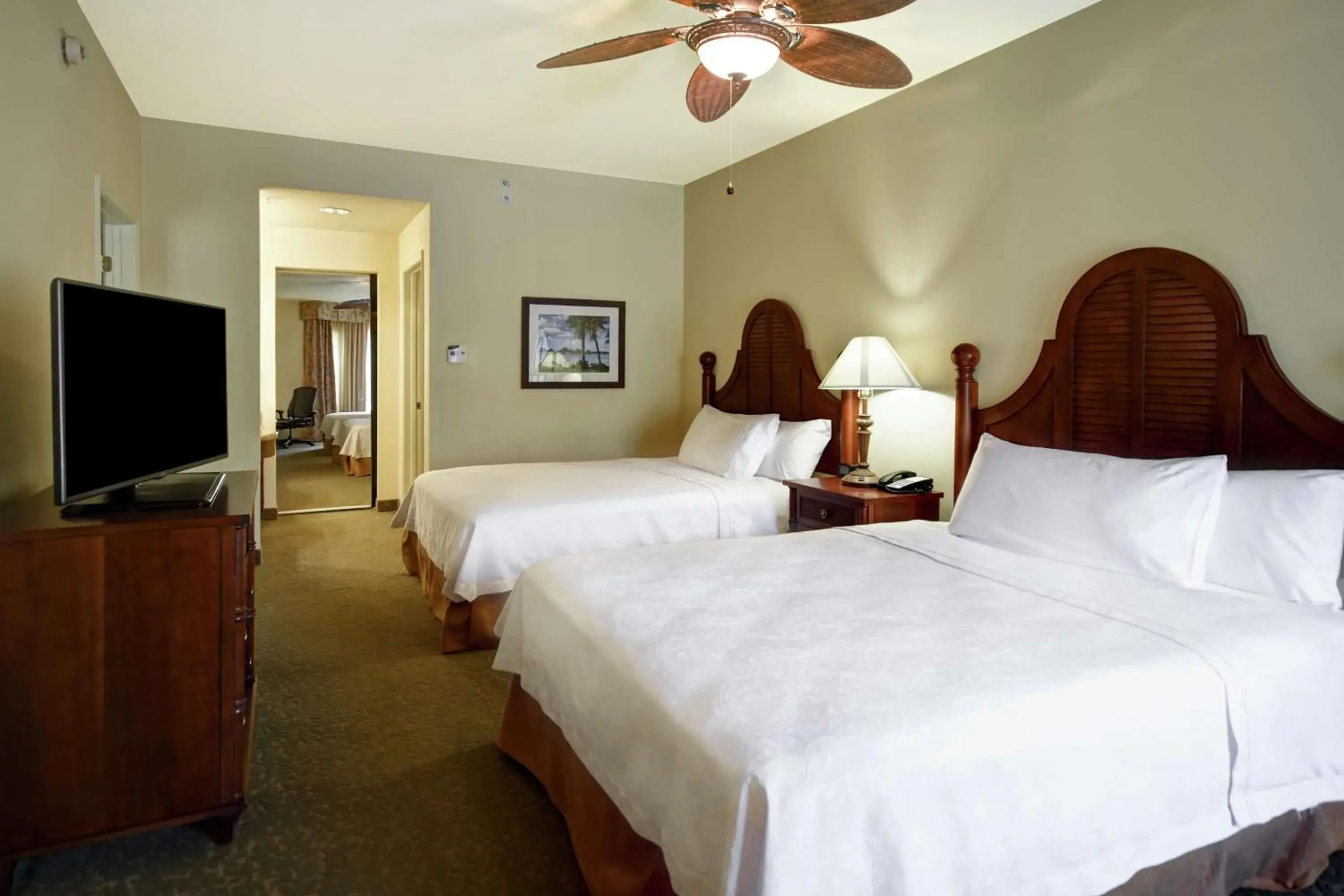 Two Bedroom Suite with One King and Two Queen Beds - Non-Smoking in Homewood Suites by Hilton Charleston Airport/Convention Center Two Bedroom Suite with One King and Two Queen Beds - Non-Smoking in Homewood Suites by Hilton Charleston Airport/Convention Center