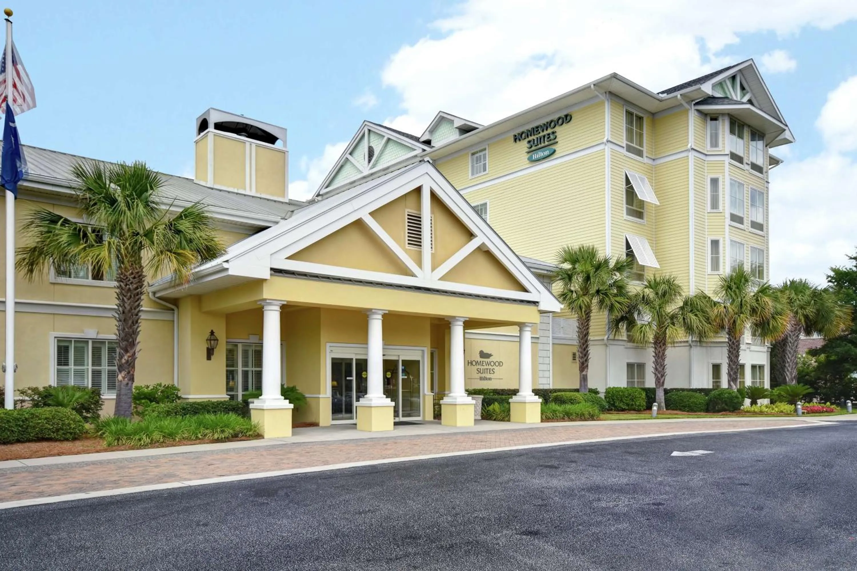 Property building in Homewood Suites by Hilton Charleston Airport/Convention Center