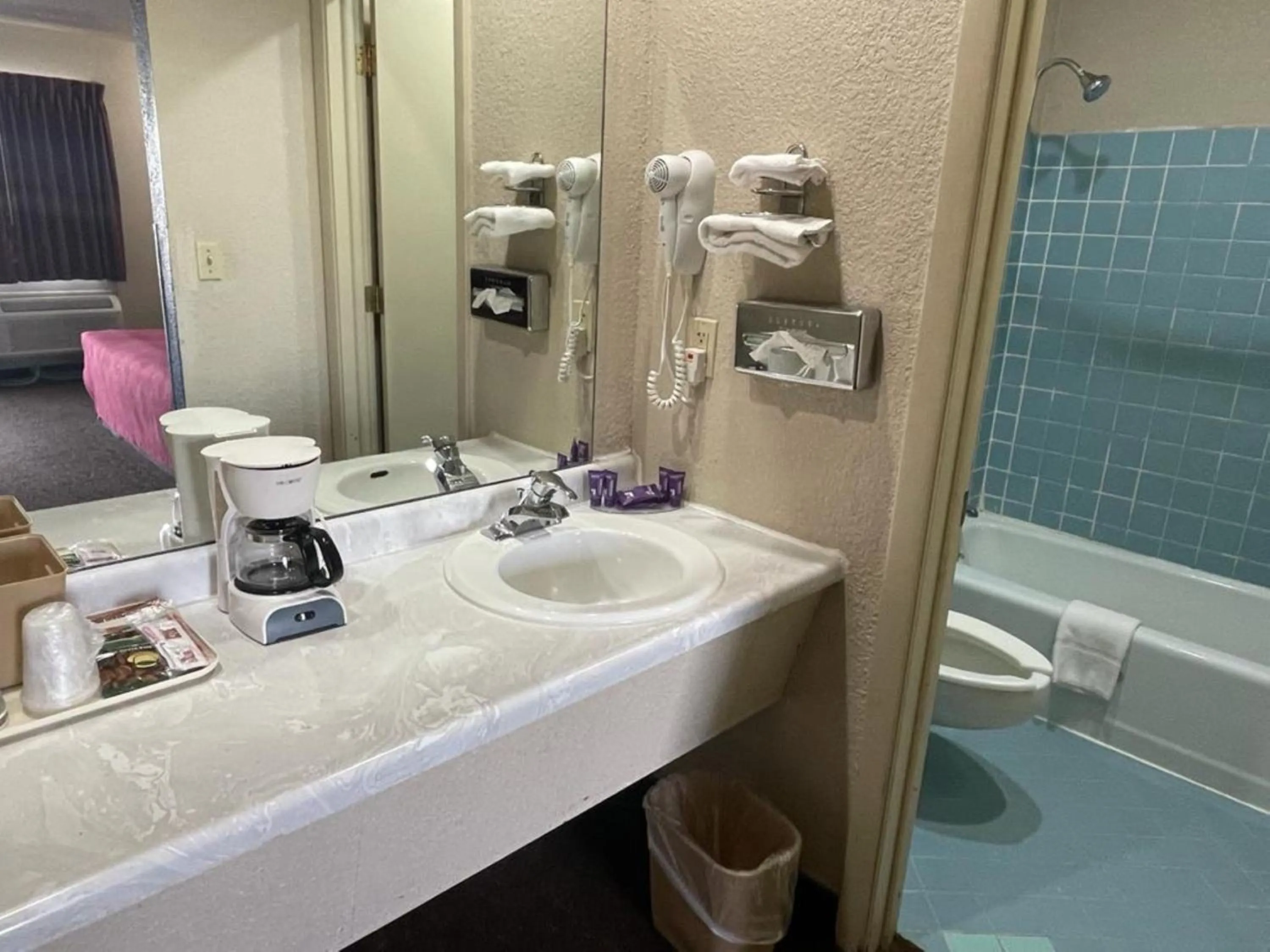 Knights Inn & Suites Emporia