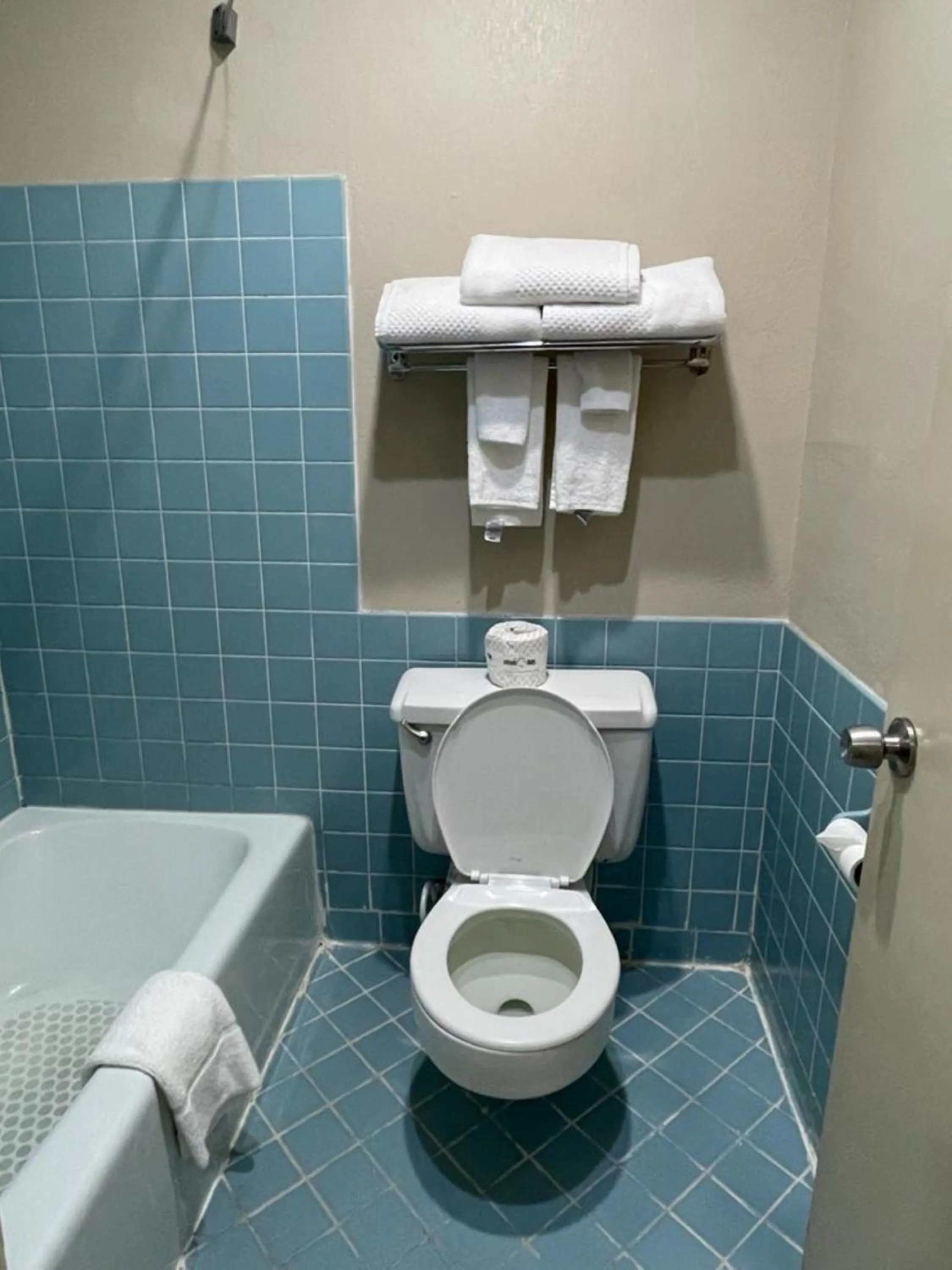 Knights Inn & Suites Emporia