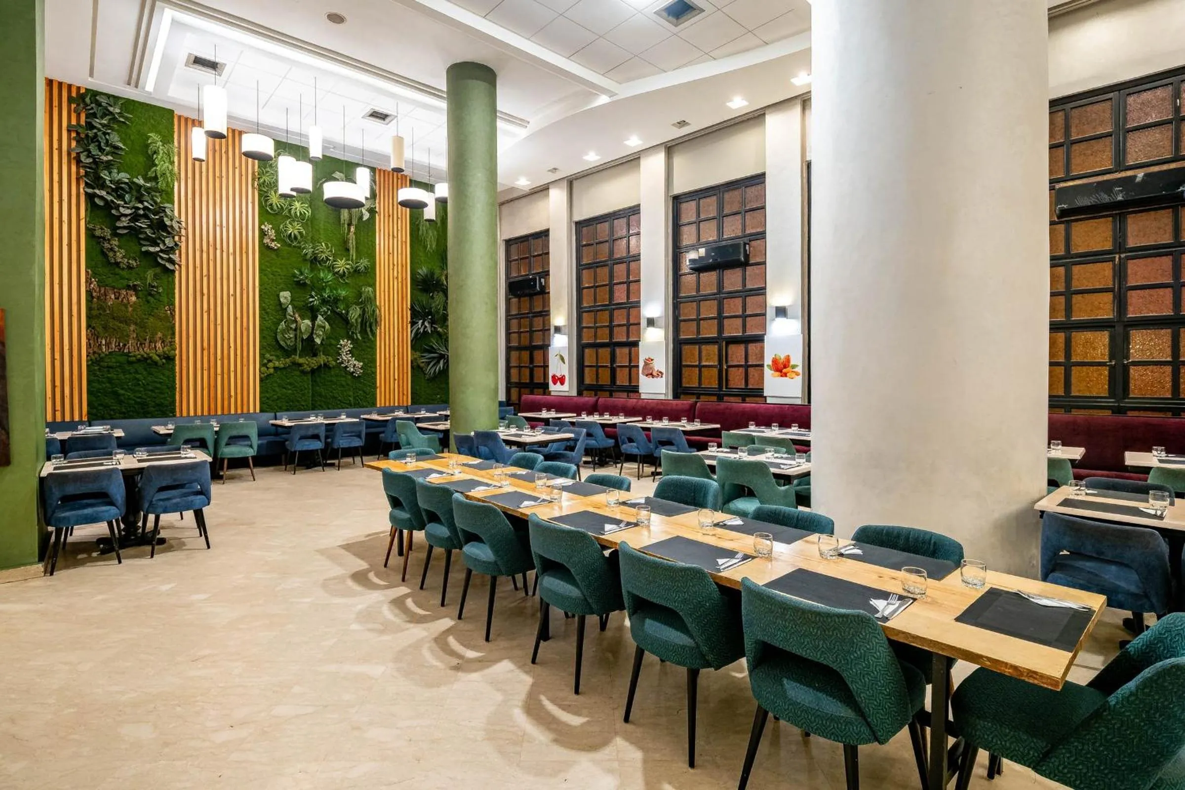 Restaurant/places to eat in Diwan Casablanca Hotel & Spa