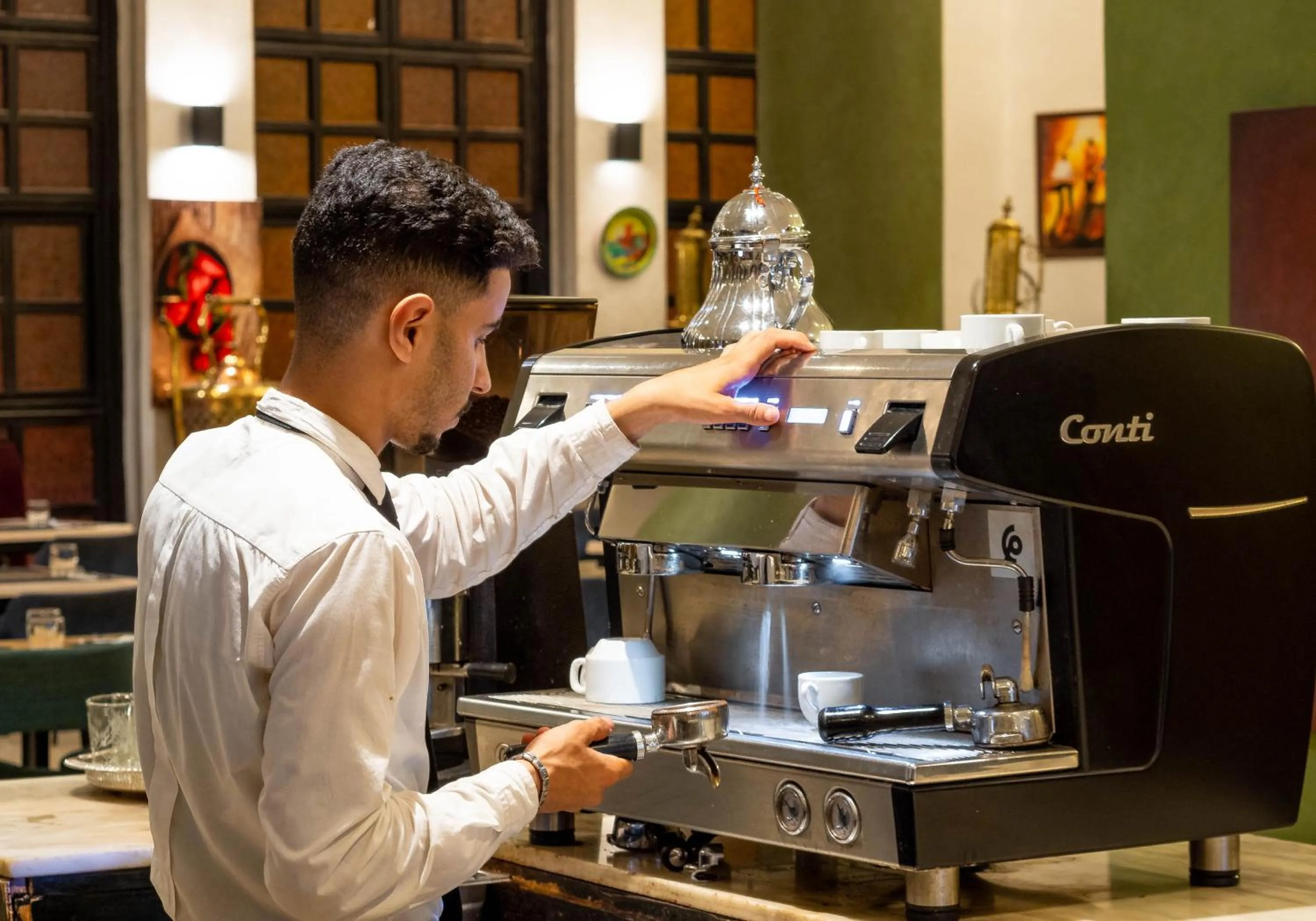 Restaurant/places to eat in Diwan Casablanca Hotel & Spa