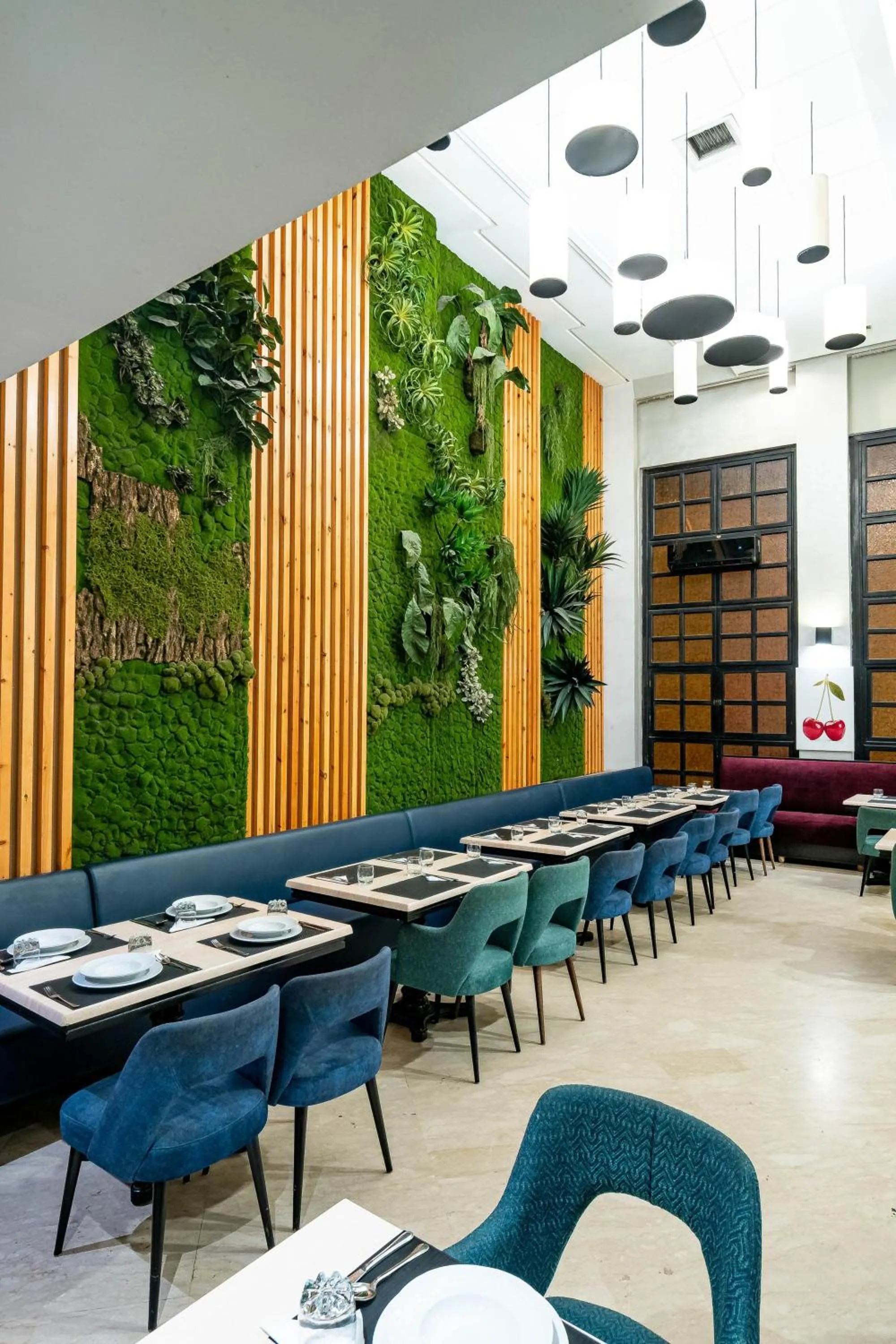 Restaurant/places to eat in Diwan Casablanca Hotel & Spa