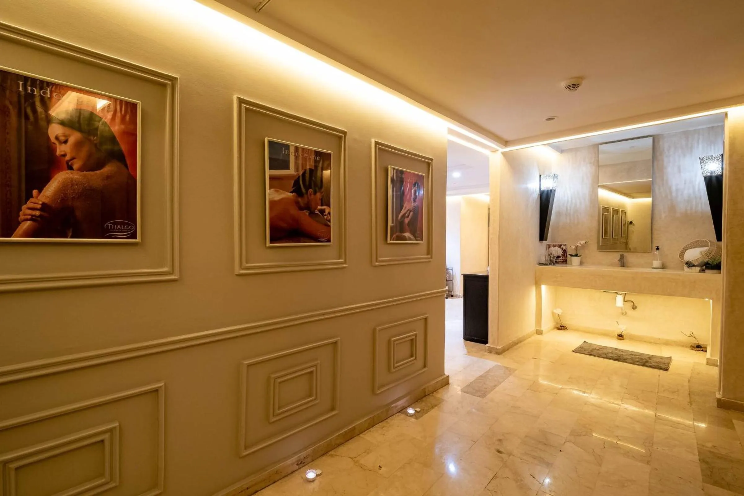 Bathroom in Diwan Casablanca Hotel & Spa