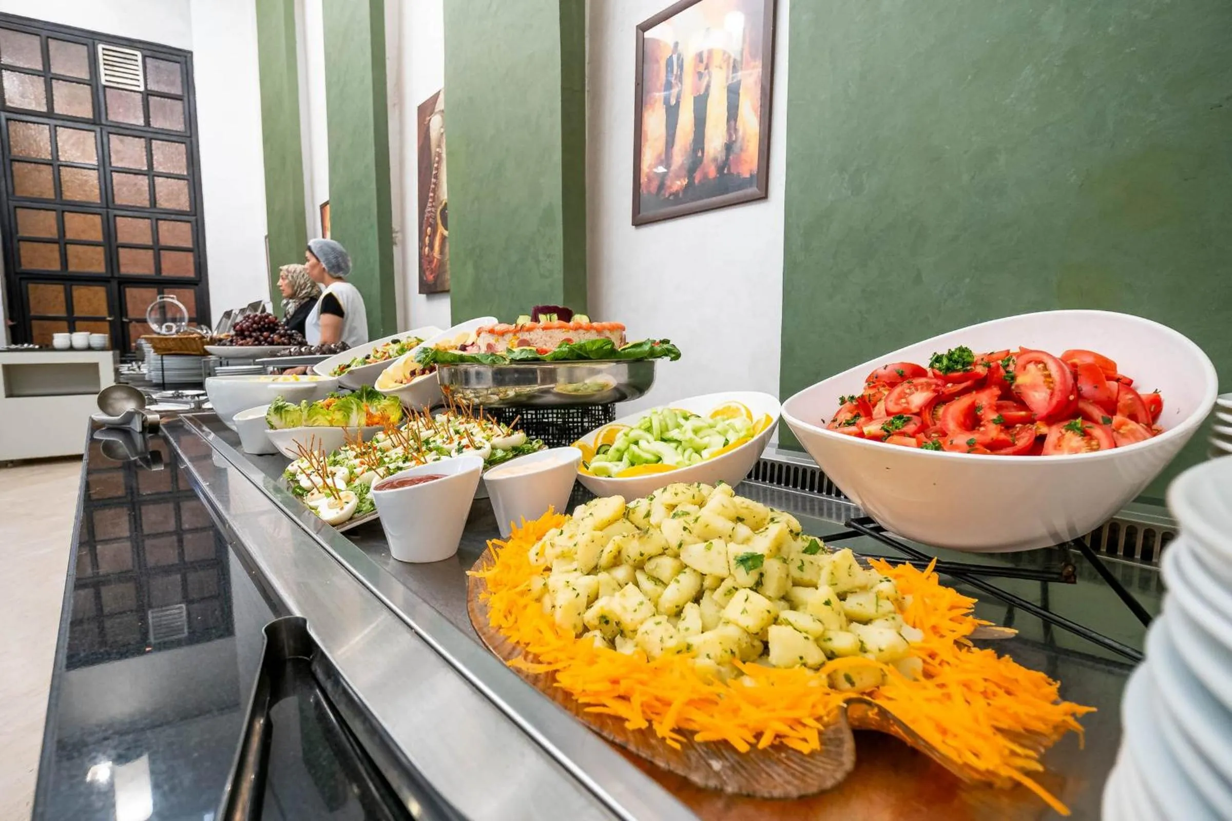 Food and drinks in Diwan Casablanca Hotel & Spa