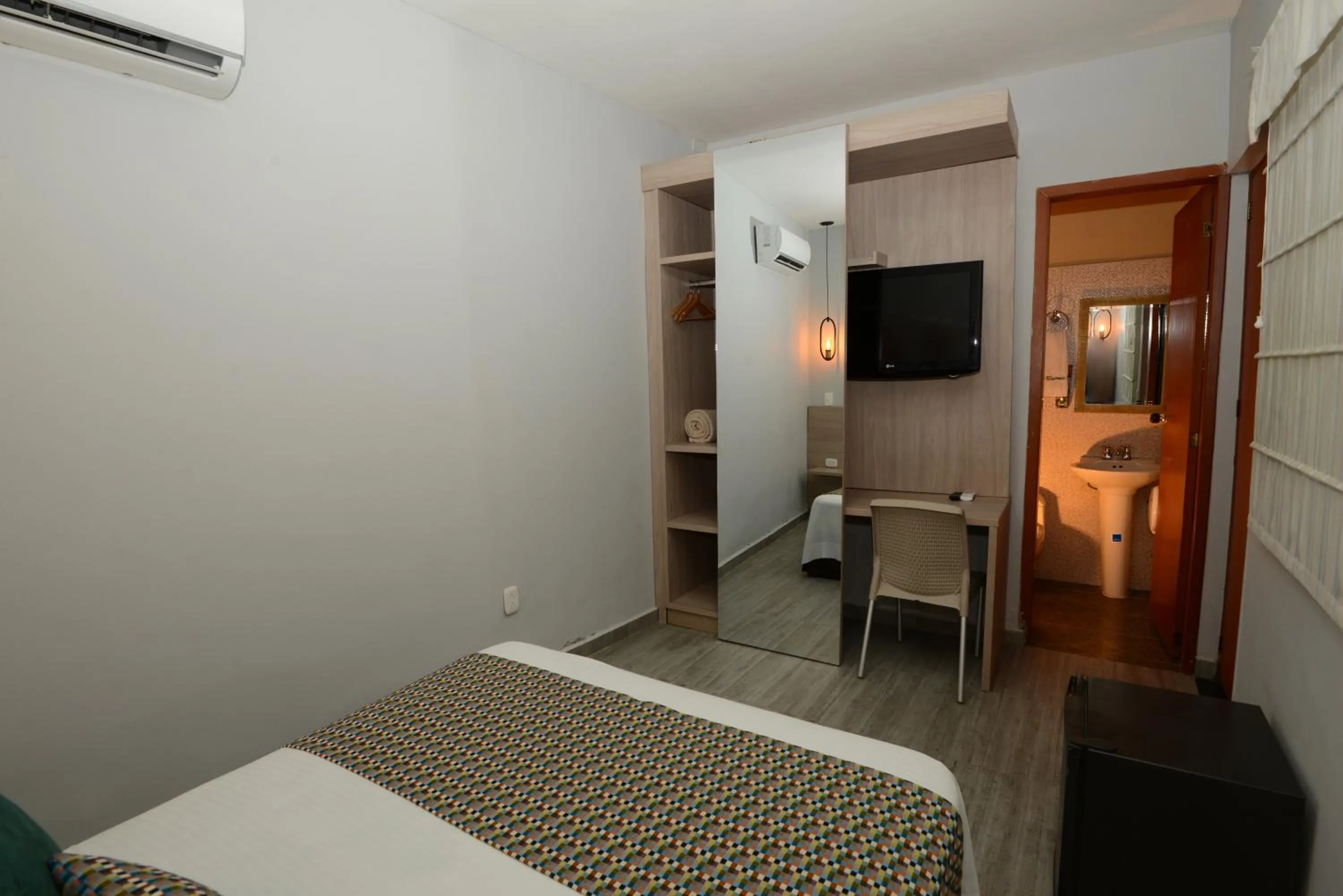 Bed in Hotel Prado 34 West