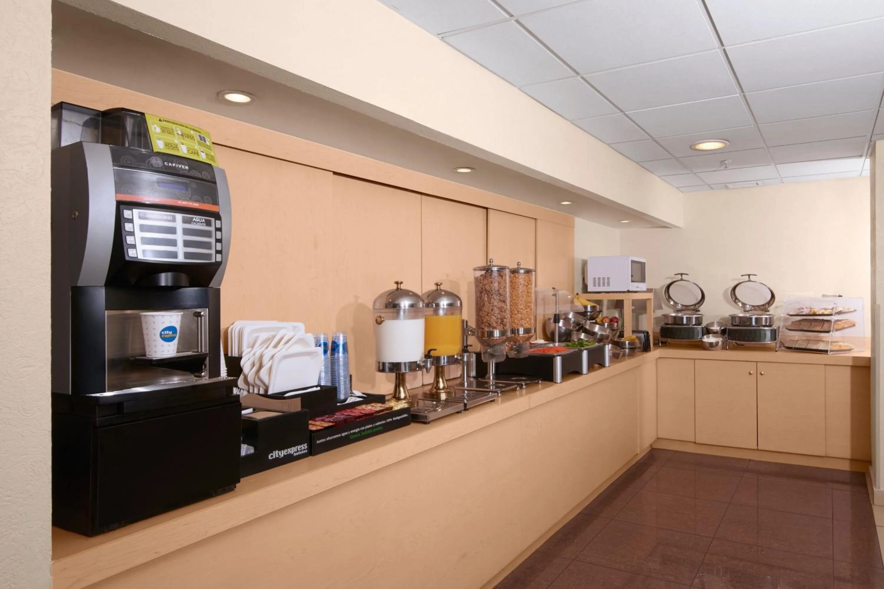 Breakfast in City Express by Marriott Villahermosa