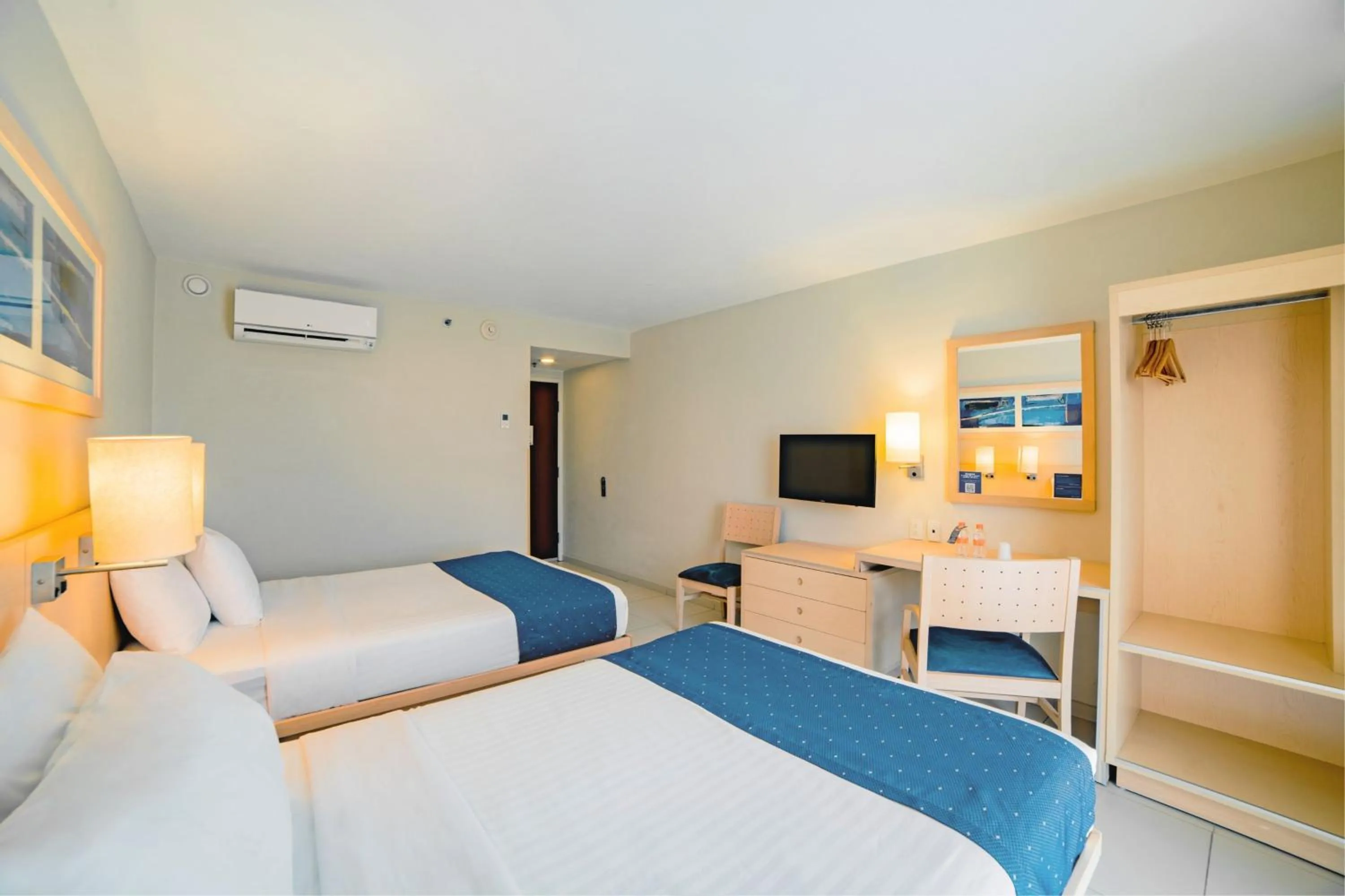 Bedroom, Bed in City Express by Marriott Villahermosa